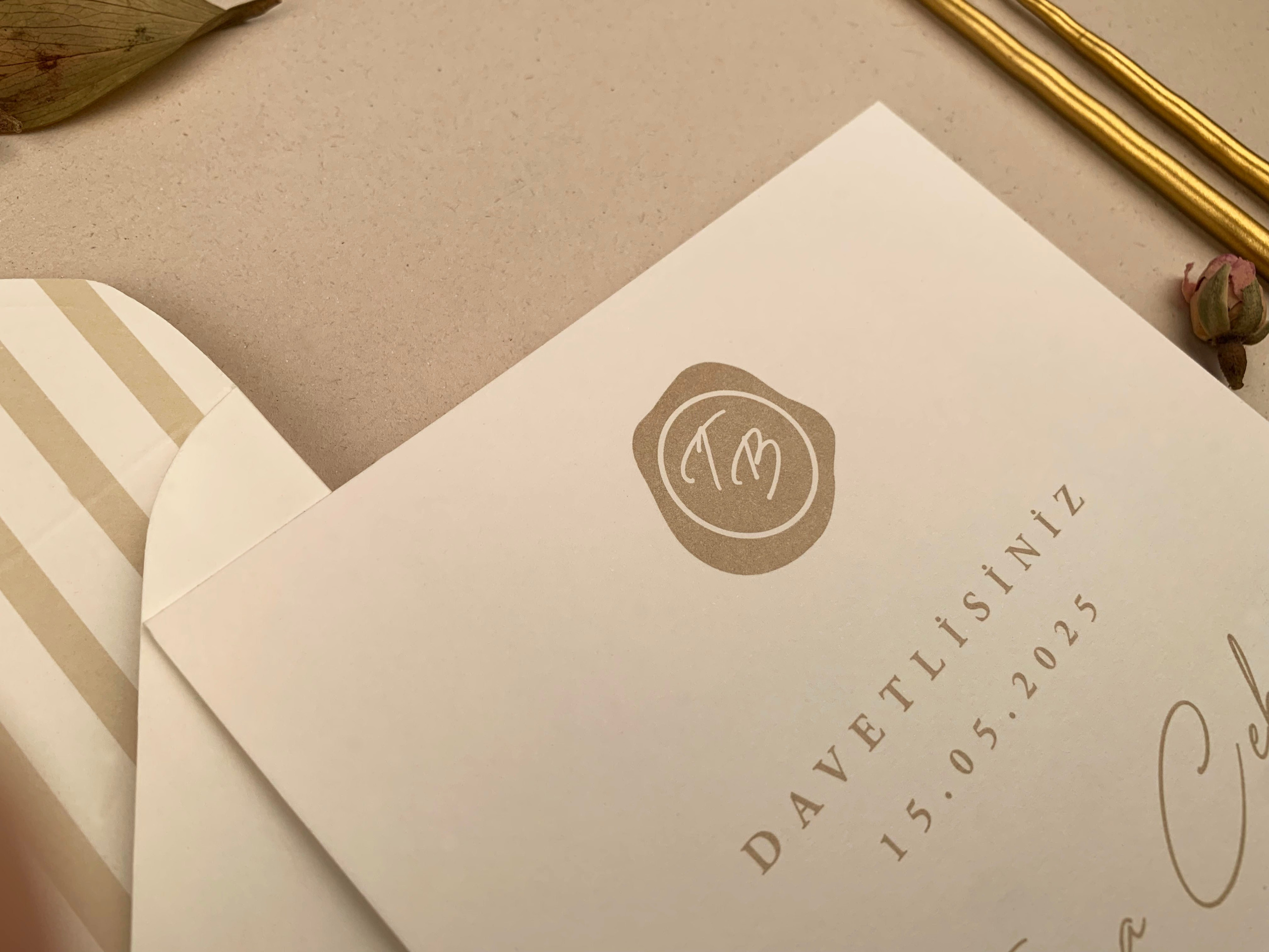 - invitații nuntă - modele invitații nuntă - invitații nuntă 2025 - invitații de nuntă elegante - invitații de nuntă personalizate - invitații nuntă online - invitații nuntă handmade - catalog invitații nuntă - invitații originale nuntă - invitații de nuntă moderne - invitații nuntă vintage - invitații nuntă rustice - invitații nuntă clasice - design invitații nuntă - invitații de nuntă cu tematică.- invitații nuntă florale - invitații nuntă boho - invitații nuntă aurii - invitații nuntă minimaliste - invitații nuntă cu sigiliu - invitații nuntă cu acuarelă - invitații nuntă cu fotografie - invitații nuntă cu inițiale - invitații nuntă elegante alb-negru - invitații nuntă cu hârtie texturată - invitații nuntă cu decupaj laser - invitații nuntă cu flori uscate. - print invitații nuntă - invitații nuntă personalizate cu numele mirilor - invitații nuntă cu plic inclus - invitații nuntă cu cartolină dublă - invitații nuntă calitate premium - invitații nuntă ieftine - invitații nuntă rapide.- invitații nuntă România - invitații nuntă București / Botoșani . Iași suceava- invitații nuntă cu livrare în țară - invitații nuntă online România.- „Invitație de nuntă elegantă cu design floral și plic crem” - „Model de invitație de nuntă vintage cu sigiliu de ceară” - „Set complet invitații de nuntă personalizate cu inițialele mirilor” - „Invitație de nuntă modernă cu design minimalist și text negru pe fundal alb” - „Invitație de nuntă rustică pe hârtie kraft cu șnur de iută” - „Invitație de nuntă cu decupaj laser și detalii aurii” - „Invitație de nuntă în stil boho cu imprimeu floral colorat” - „Invitație romantică de nuntă cu flori uscate și panglică din satin” - „Invitație de nuntă clasică cu monogramă și font caligrafic” - „Invitație de nuntă în stil glamour cu folie aurie și text embosat”- „Model de invitație de nuntă 2025 cu design elegant și font modern” - „Cele mai noi invitații de nuntă 2025 – stil floral, sofisticat”