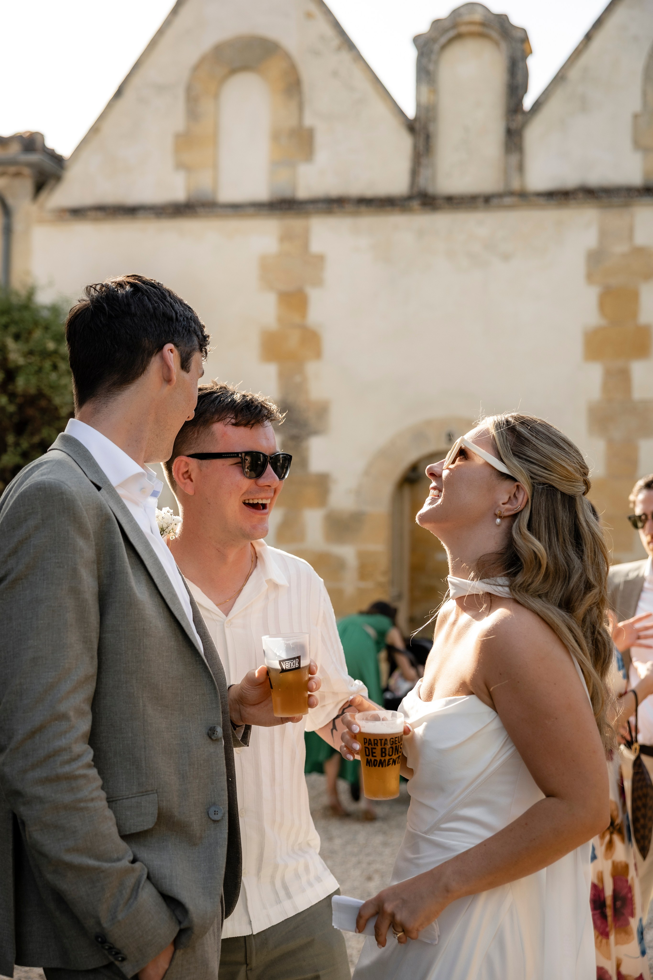 Sarah & Sean — a fairytale wedding at Château Sentout. Eugenie Smirnova — wedding, corporate and lifestyle photographer in Toulouse and Southwest France