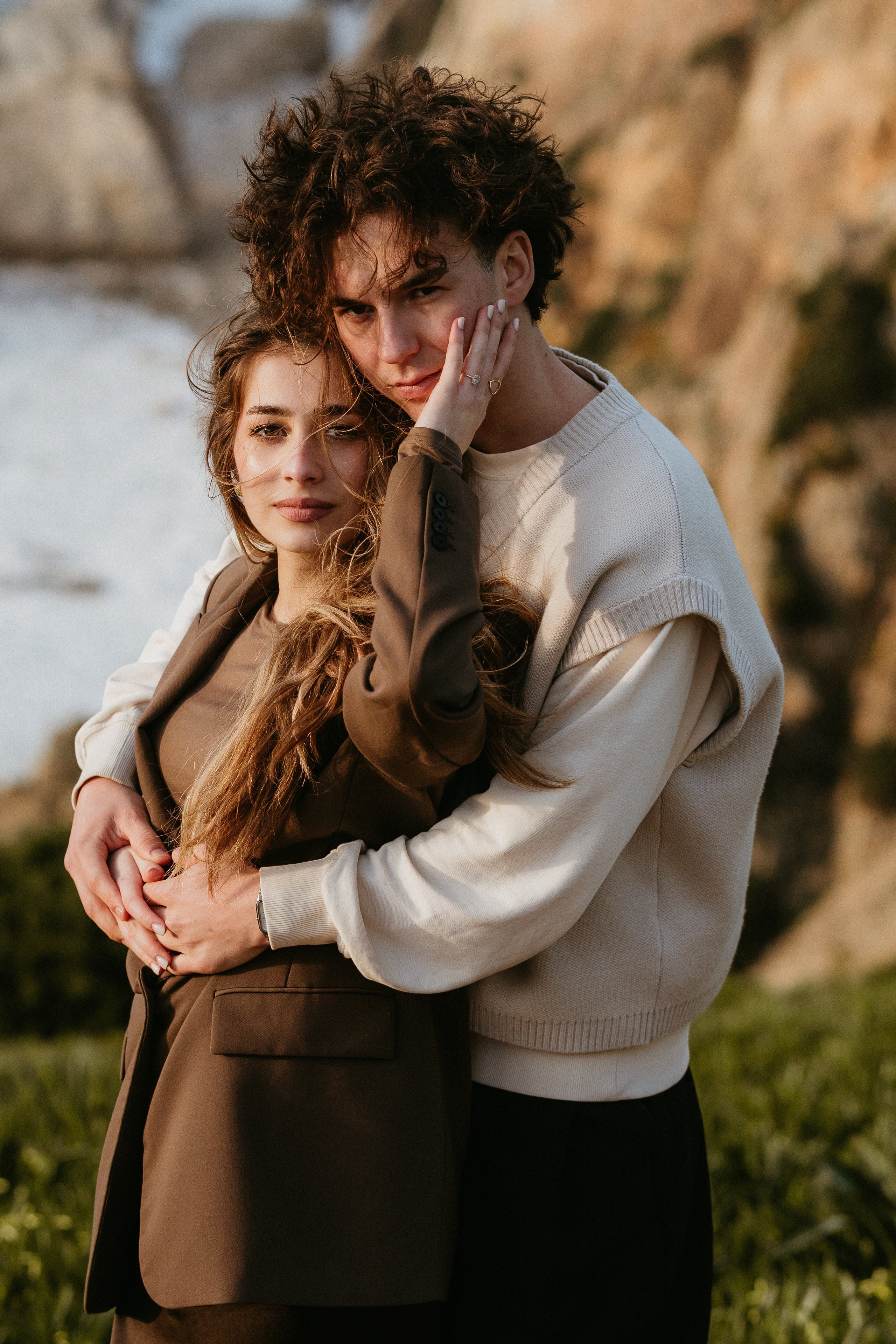 Praia da Ursa – ședință foto de cuplu într-un loc magic din Portugalia. Valentin Melen - fotograf de nunta 🤍