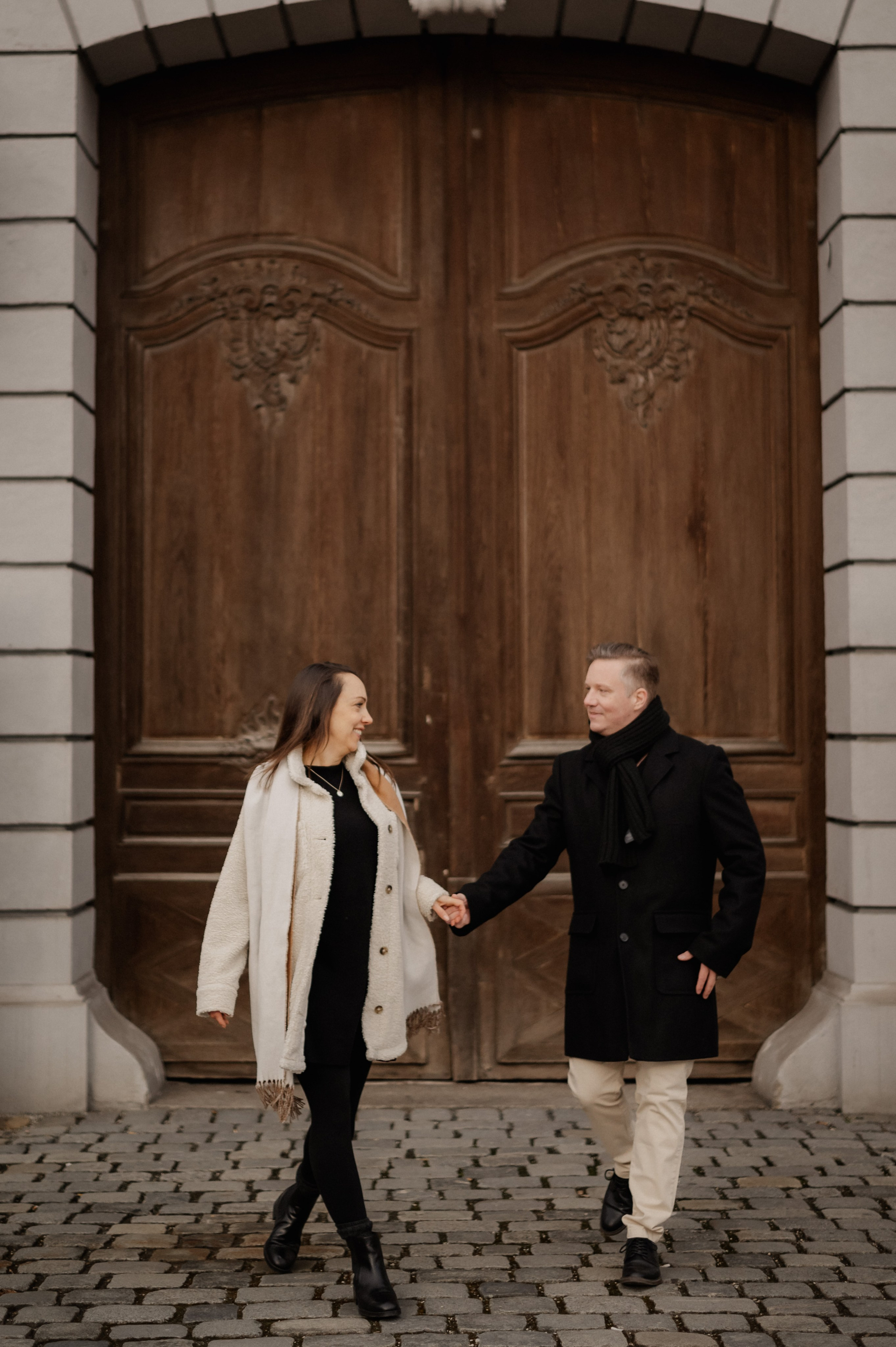 Love Story in Hofgarten Ansbach. Фотограф в Нюрнберге Ирина Менерт из Ансбаха