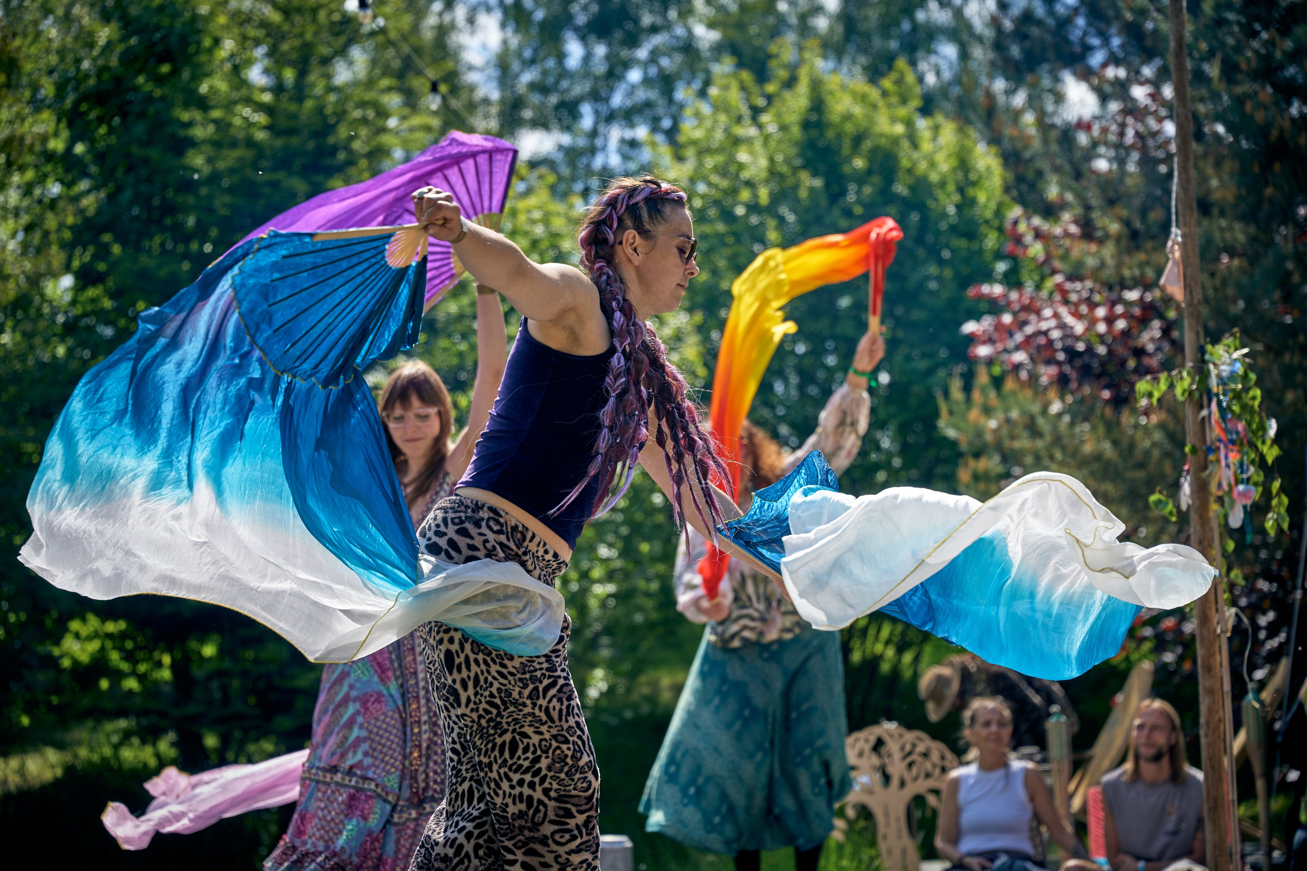 „Wachlarze na Plaży” - warsztat Nadii Szypiłow na Mikrofestiwalu „2uRodziny Turkusowej Wyspy”. Andriej Szypilow — Photography & Videography