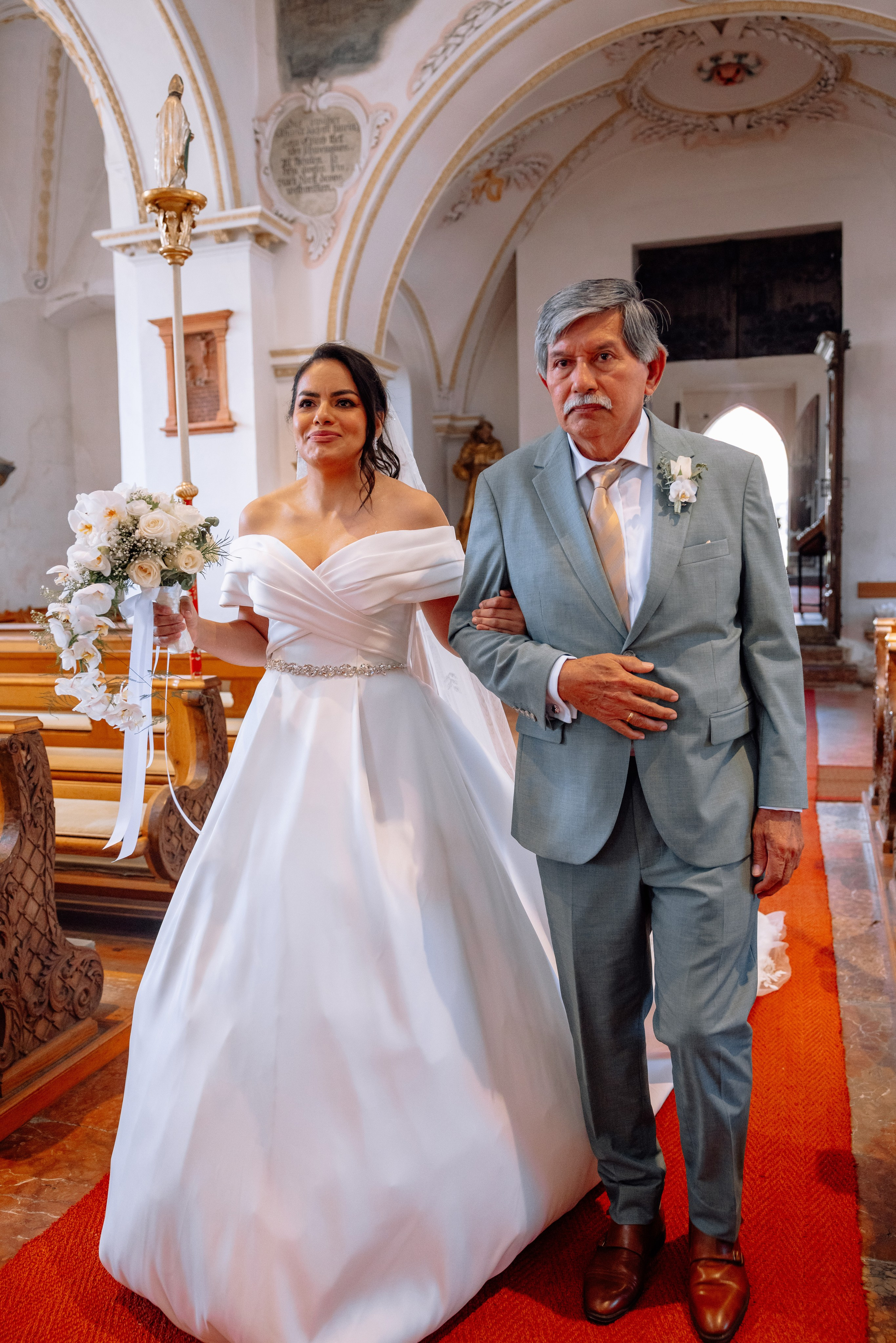 Deutsch-Venezolanische Hochzeit in Isen München. Hochzeitsfotograf München Taufe Familienfotograf Tanja Mauke