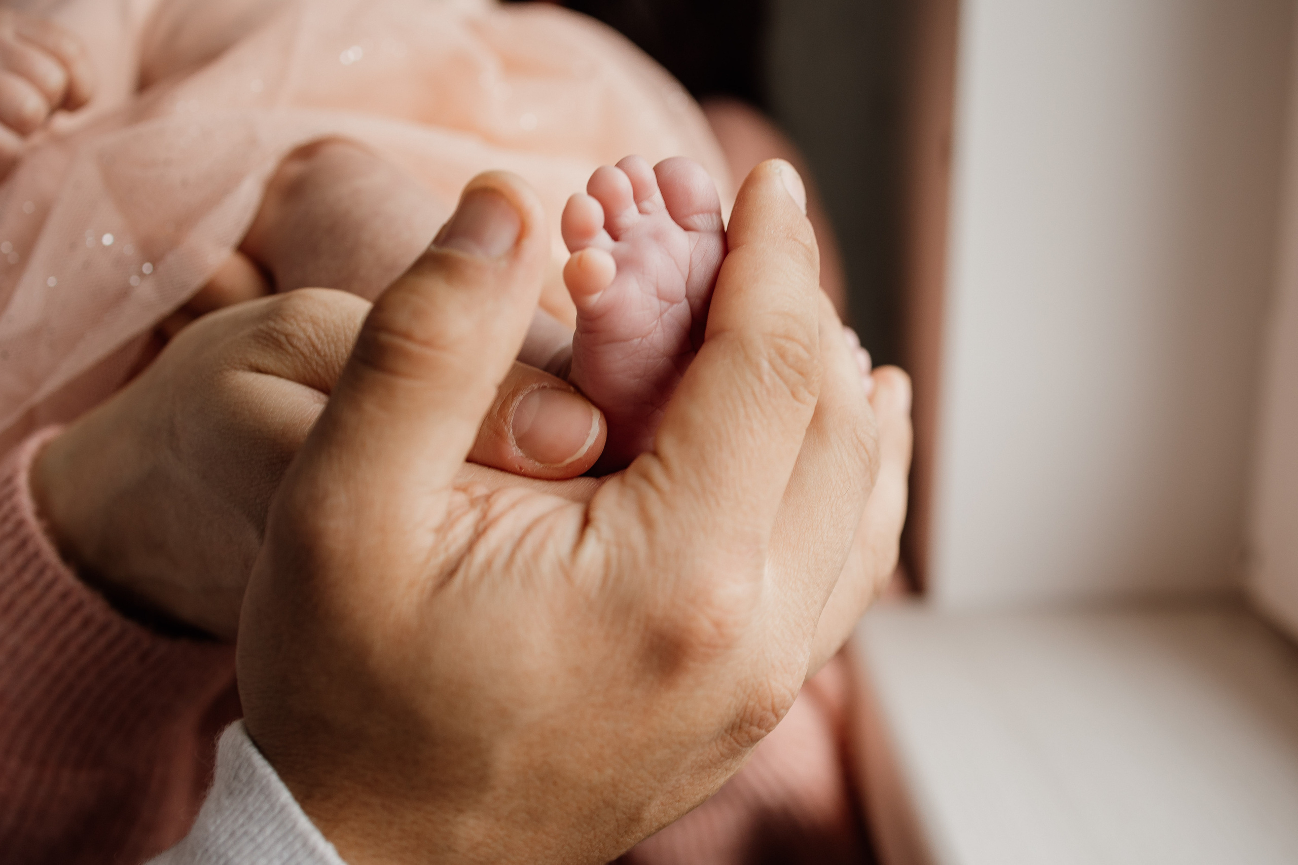 Votre patrimoine familial en images. Je suis Olga, votre photographe de famille à Metz et dans toute la France