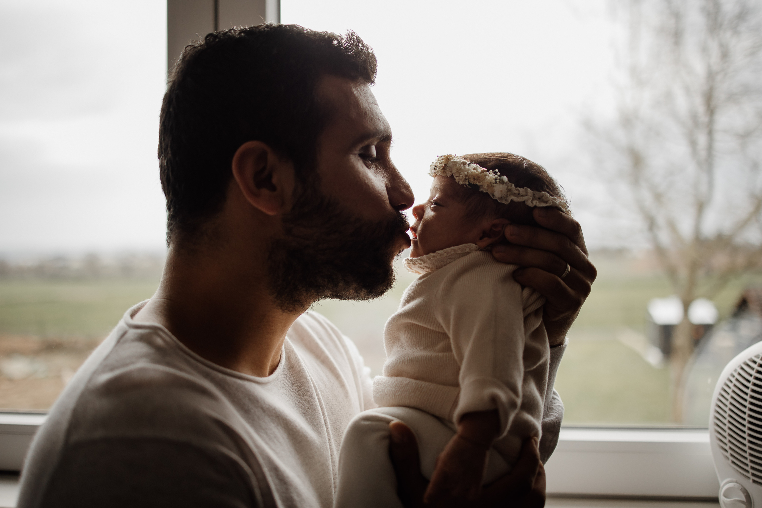 Votre patrimoine familial en images. Je suis Olga, votre photographe de famille à Metz et dans toute la France