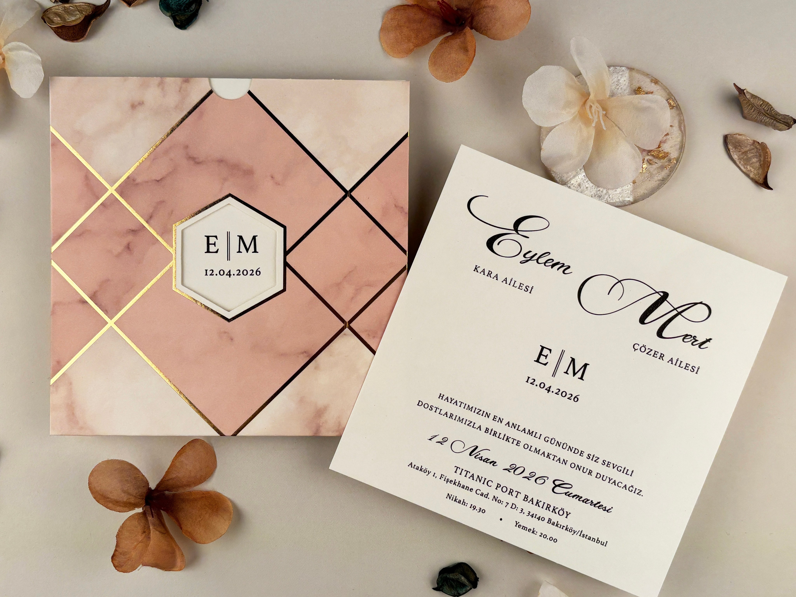 Invitații Elegante și Refined: Catalogul Ellite | Nunta, Petreceri, Evenimente Corporate.- invitații nuntă - modele invitații nuntă - invitații nuntă 2025 - invitații de nuntă elegante - invitații de nuntă personalizate - invitații nuntă online - invitații nuntă handmade - catalog invitații nuntă - invitații originale nuntă - invitații de nuntă moderne - invitații nuntă vintage - invitații nuntă rustice - invitații nuntă clasice - design invitații nuntă - invitații de nuntă cu tematică.- invitații nuntă florale - invitații nuntă boho - invitații nuntă aurii - invitații nuntă minimaliste - invitații nuntă cu sigiliu - invitații nuntă cu acuarelă - invitații nuntă cu fotografie - invitații nuntă cu inițiale - invitații nuntă elegante alb-negru - invitații nuntă cu hârtie texturată - invitații nuntă cu decupaj laser - invitații nuntă cu flori uscate. - print invitații nuntă - invitații nuntă personalizate cu numele mirilor - invitații nuntă cu plic inclus - invitații nuntă cu cartolină dublă - invitații nuntă calitate premium - invitații nuntă ieftine - invitații nuntă rapide.- invitații nuntă România - invitații nuntă București / Botoșani . Iași suceava- invitații nuntă cu livrare în țară - invitații nuntă online România.- „Invitație de nuntă elegantă cu design floral și plic crem” - „Model de invitație de nuntă vintage cu sigiliu de ceară” - „Set complet invitații de nuntă personalizate cu inițialele mirilor” - „Invitație de nuntă modernă cu design minimalist și text negru pe fundal alb” - „Invitație de nuntă rustică pe hârtie kraft cu șnur de iută” - „Invitație de nuntă cu decupaj laser și detalii aurii” - „Invitație de nuntă în stil boho cu imprimeu floral colorat” - „Invitație romantică de nuntă cu flori uscate și panglică din satin” - „Invitație de nuntă clasică cu monogramă și font caligrafic” - „Invitație de nuntă în stil glamour cu folie aurie și text embosat”- „Model de invitație de nuntă 2025 cu design elegant și font modern” - „Cele mai noi invitații de nuntă 2025 – stil floral, sofisticat”