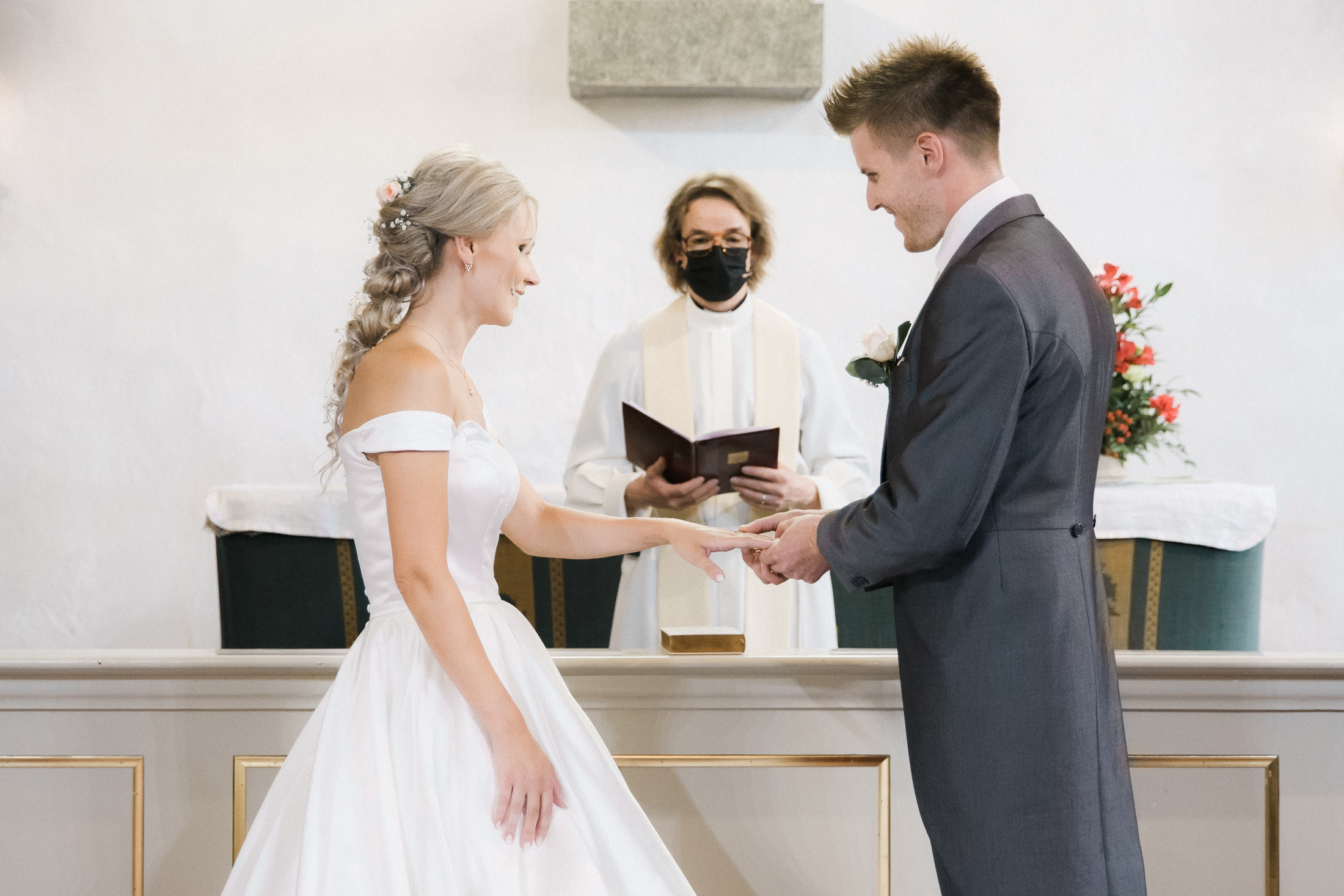 K&T, Hääkuvaus Porvoossa – Hotelli Runo, Tuomiokirkko & Tanssisaari