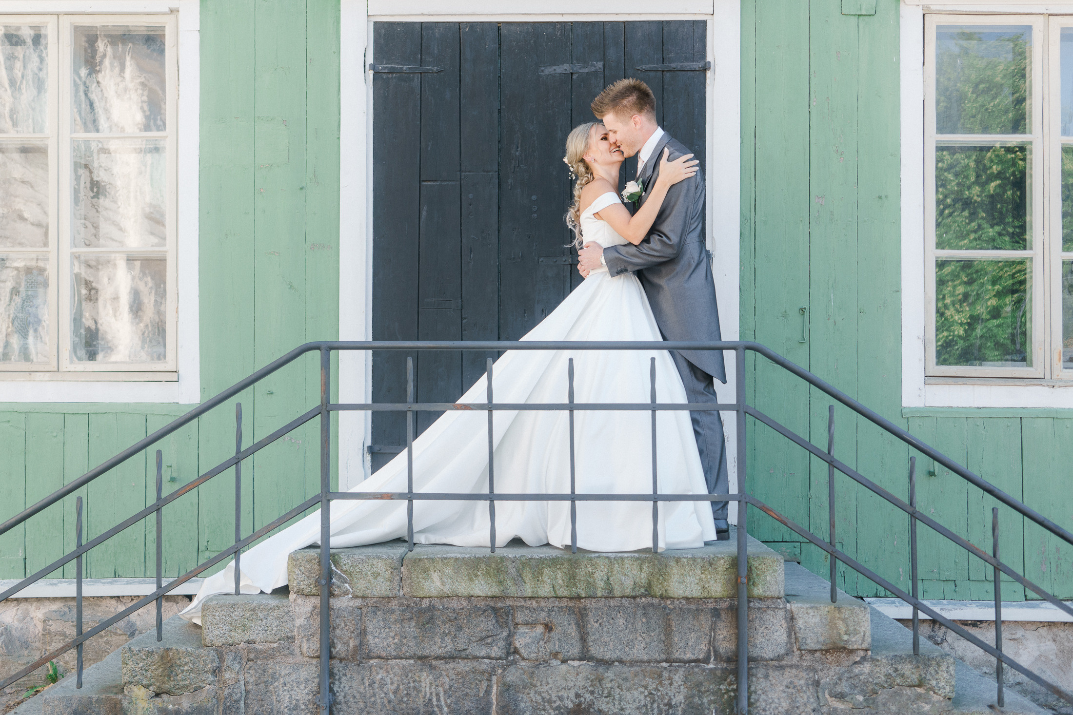 K&T, Hääkuvaus Porvoossa – Hotelli Runo, Tuomiokirkko & Tanssisaari