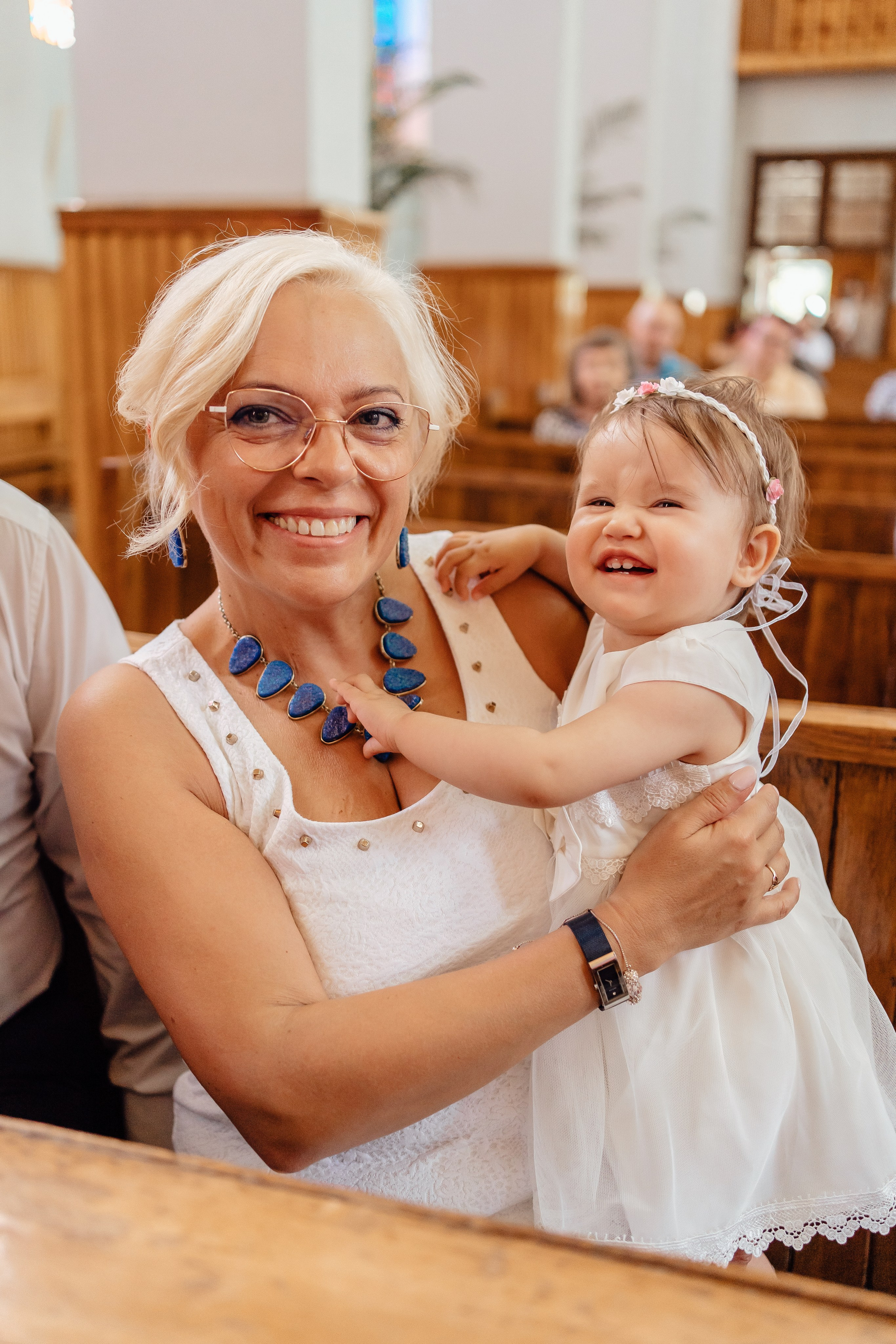 Chrzest Święty Natalii. Fotograf Łódź - sesja ciążowa, noworodkowa, dziecięca. Studio w Łodzi