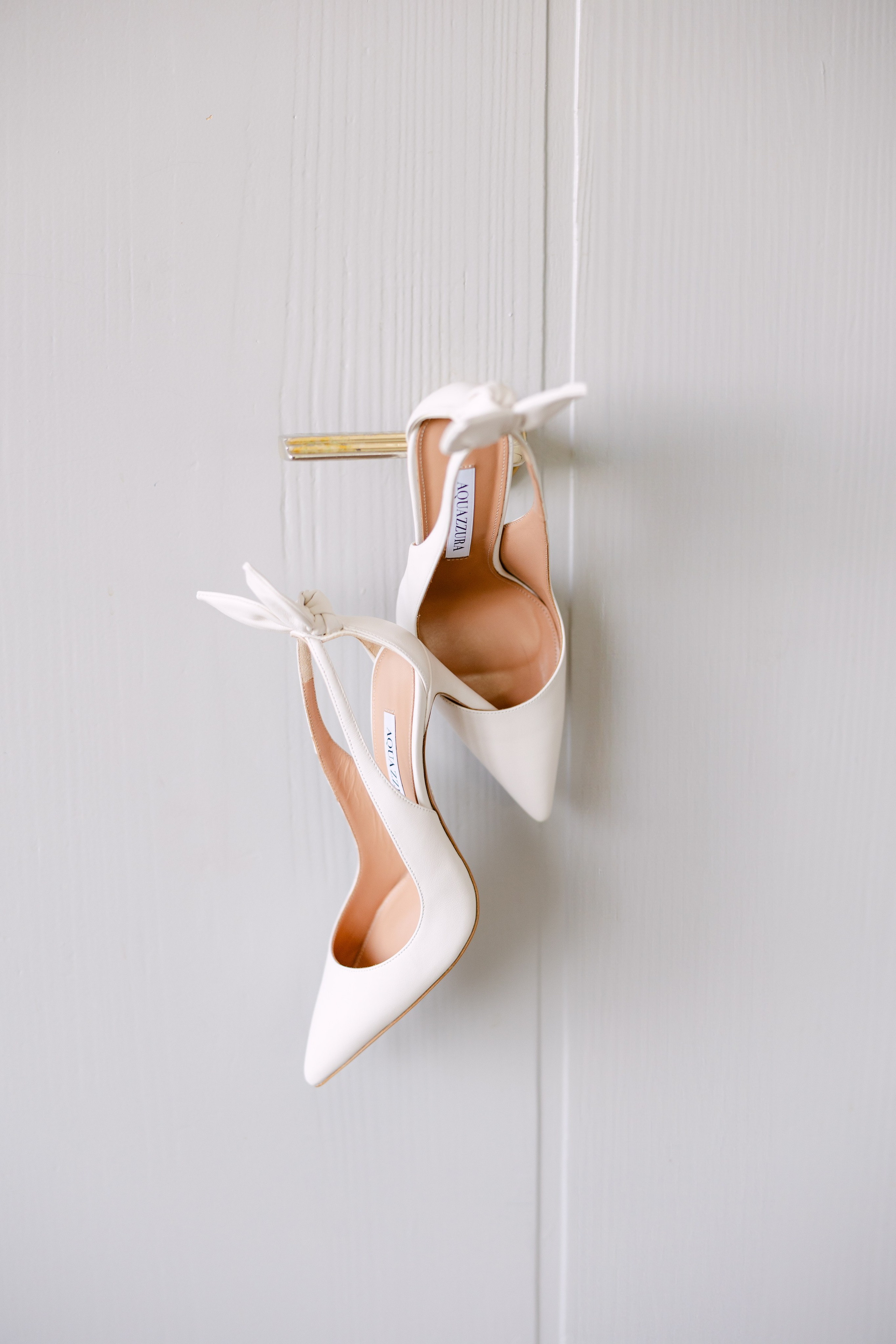 Unforgettable Wedding at Lake Zurich: Landgasthof Halbinsel Au. Wedding and Family Photographer Switzerland and Italy. Valeria Diaz