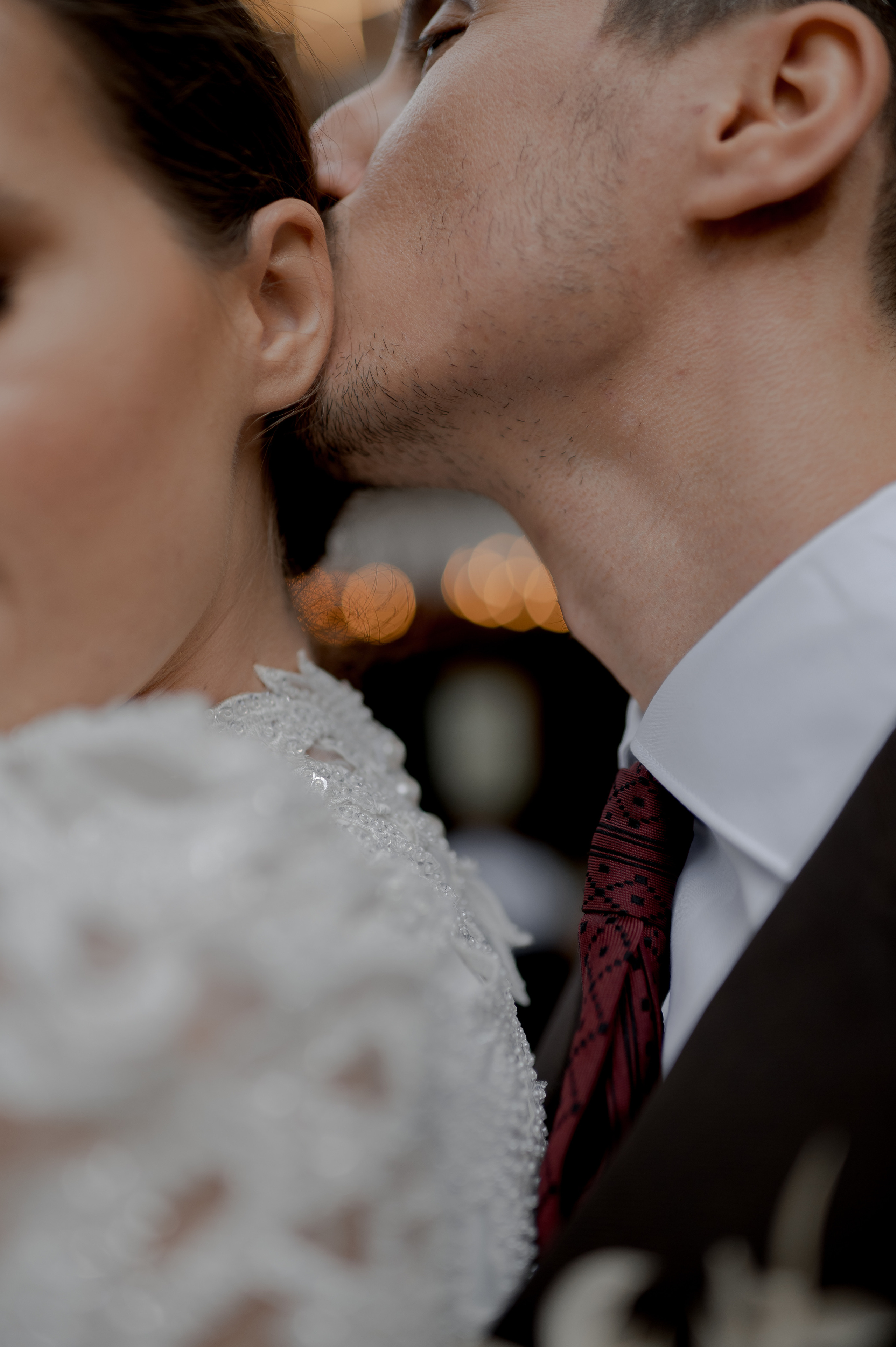 Boho barn wedding in Romania at Papadia Village, Dolj. Wedding photographer and videographer based in Timisoara, Romania