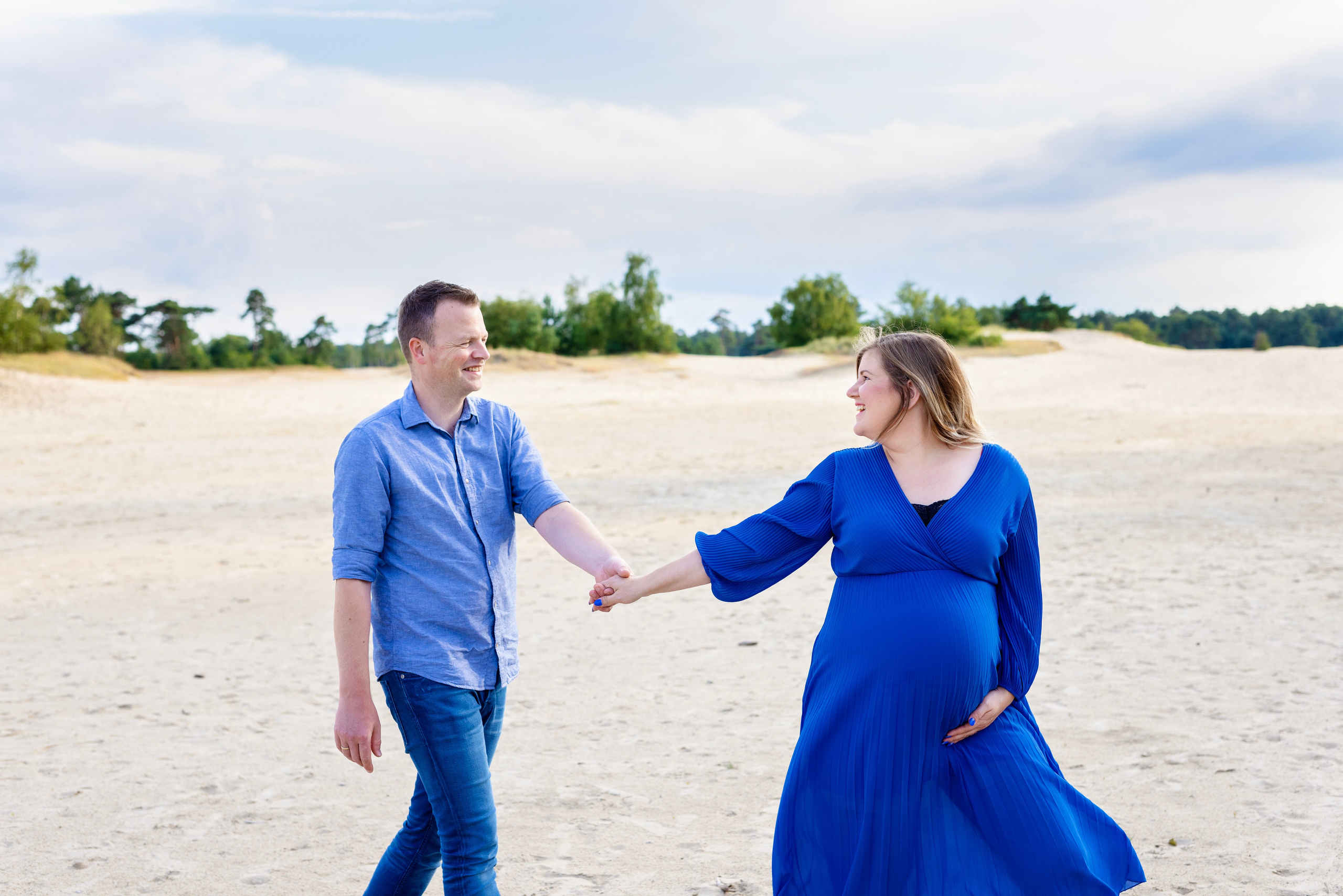 Zwangerschap Prijs | Kosten Zwangerschapsshoot & Pakketten. Familie en huwelijksfotograaf in Zwolle Overijssel