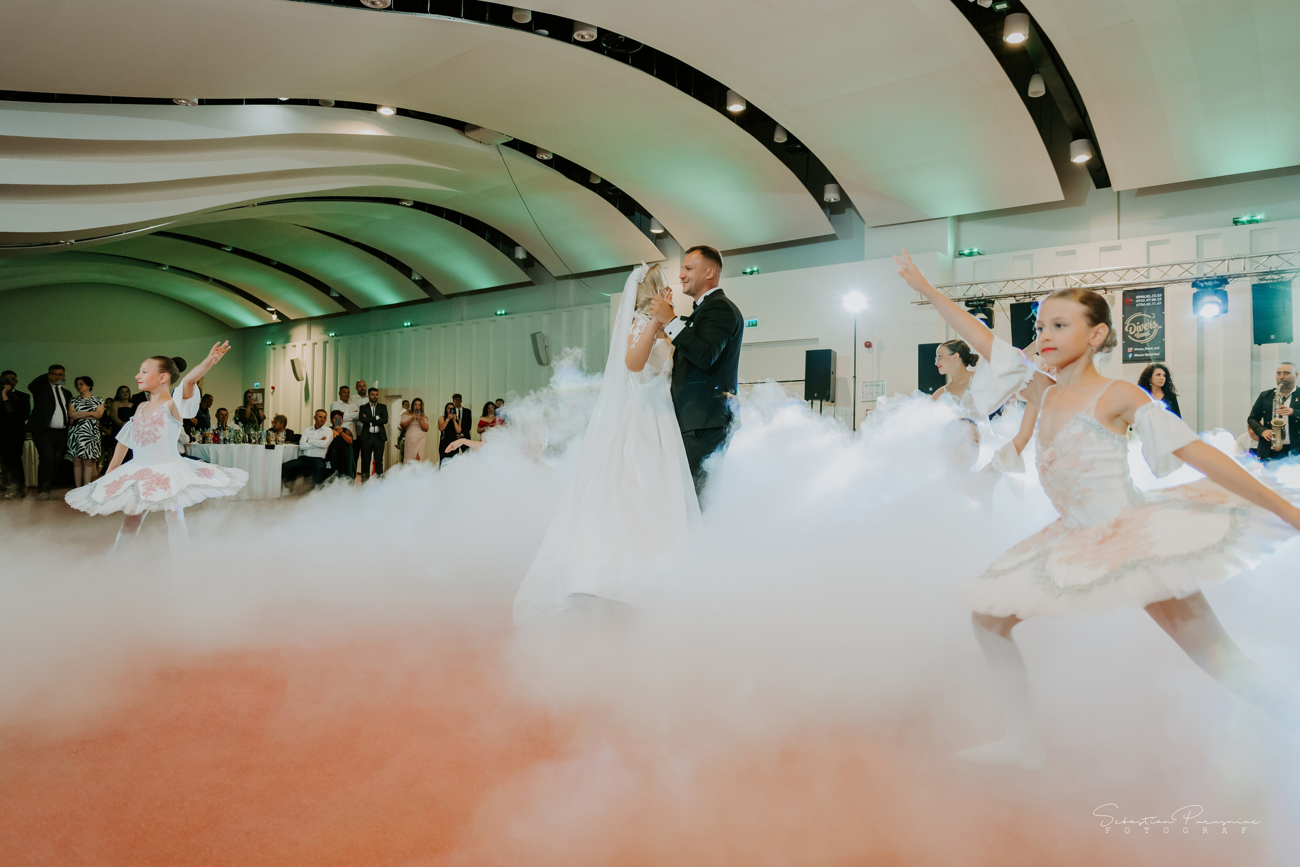 Alexandra & Andrei. Sebastian Purusniuc Fotograf - Iasi