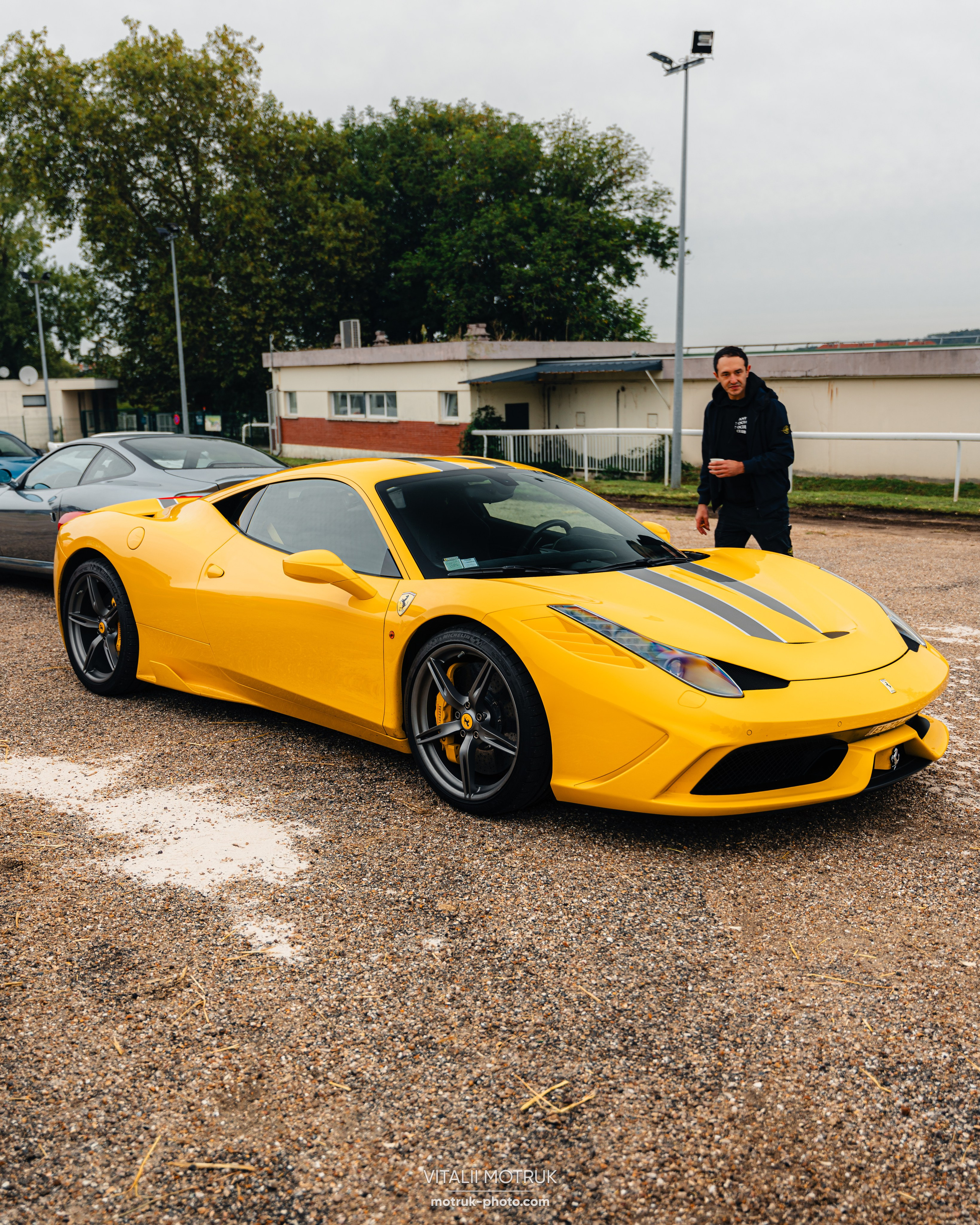 Cars and Coffee 29 septembre 2024. Photographer in Paris — Vitalii Motruk