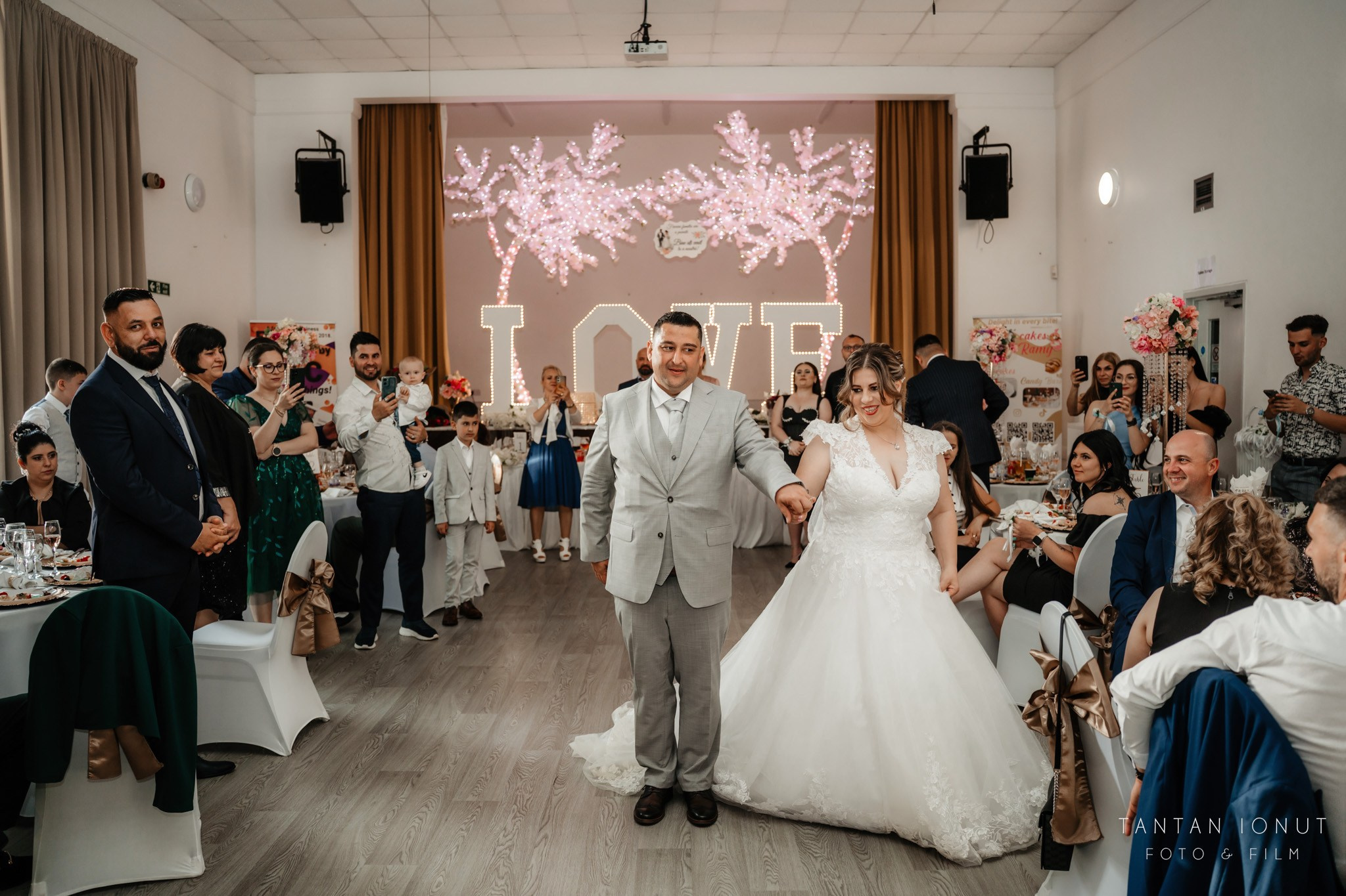 Ioana & Stefan. TANTAN IONUT FOTO & FILM