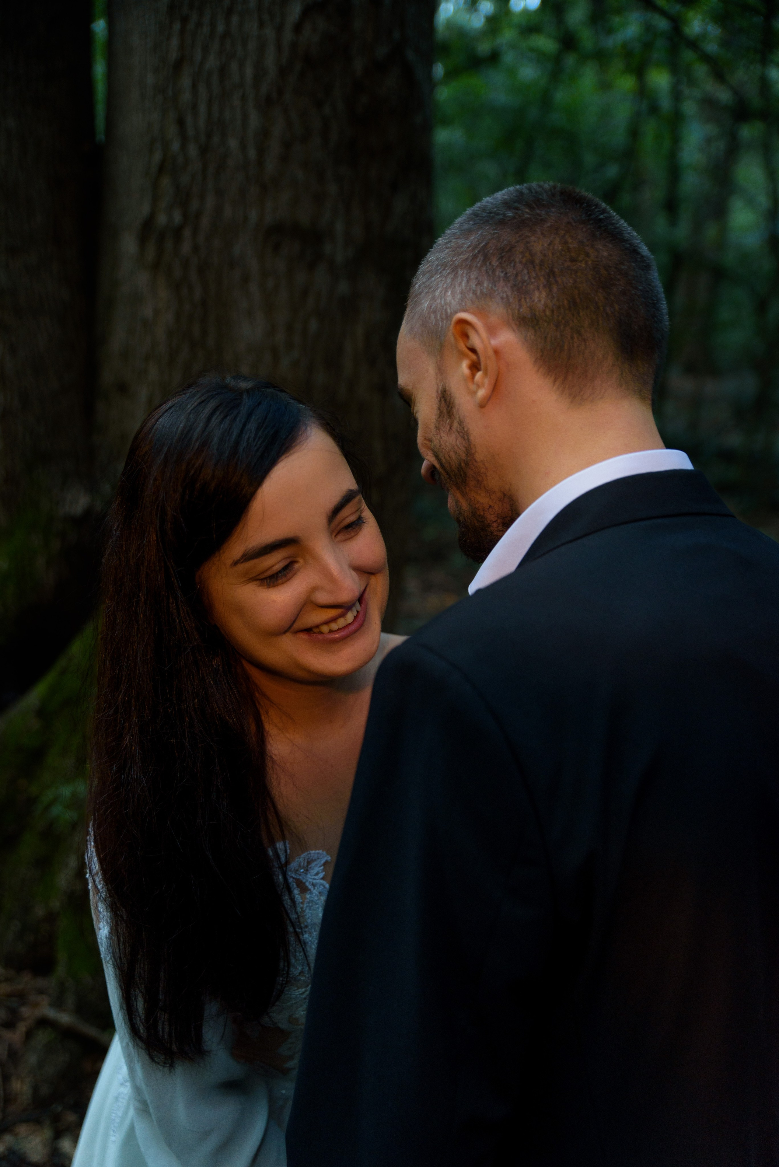 Ședința foto Trash the dress. Wedding photographer from Bucharest Eugen Elisei
