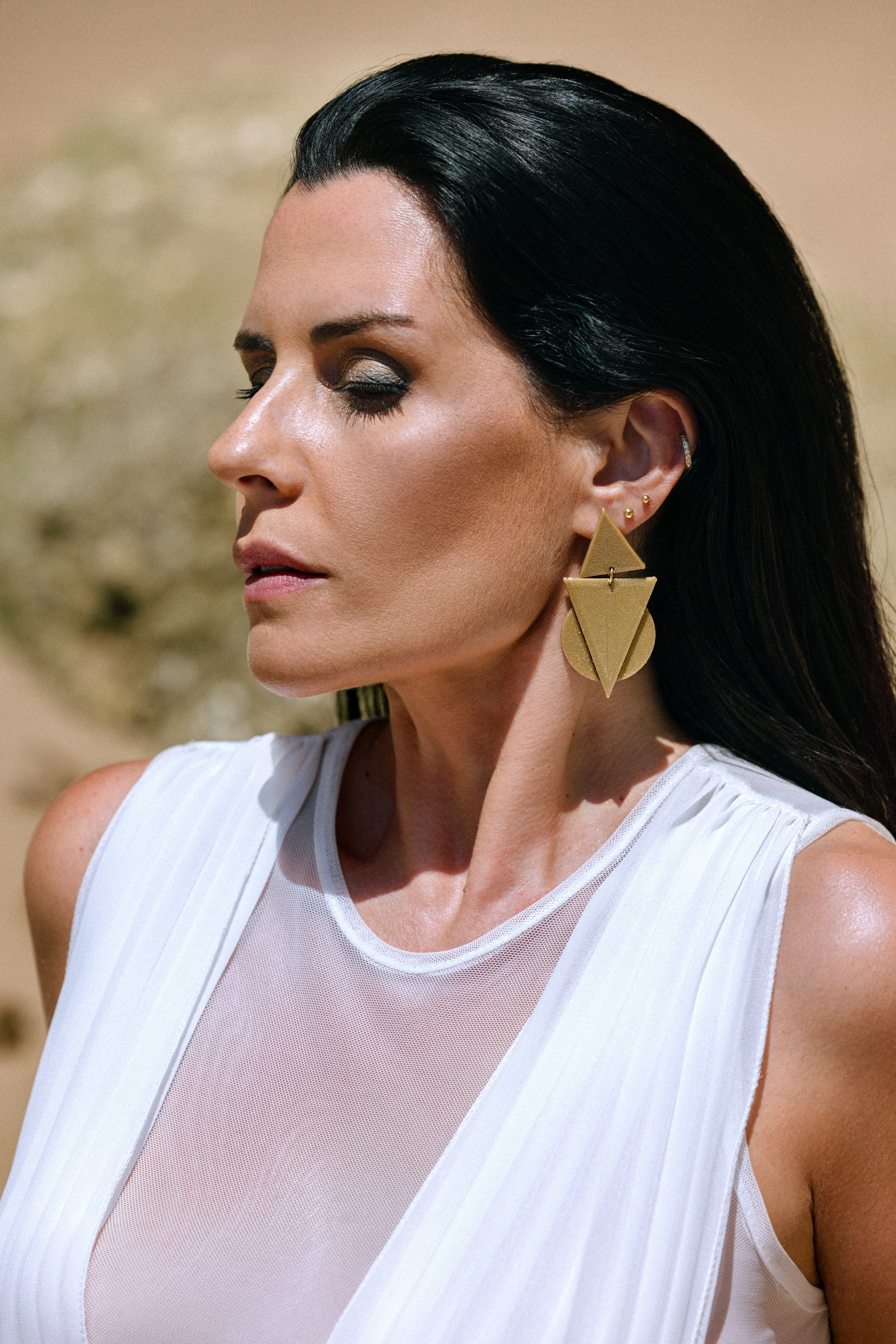 Fotografia de Moda e Beleza de Luxo | Beyond Creative. Produtora de Vídeo e Fotografia Cinematográfica | Beyond Creative 20 Portugal Lisboa