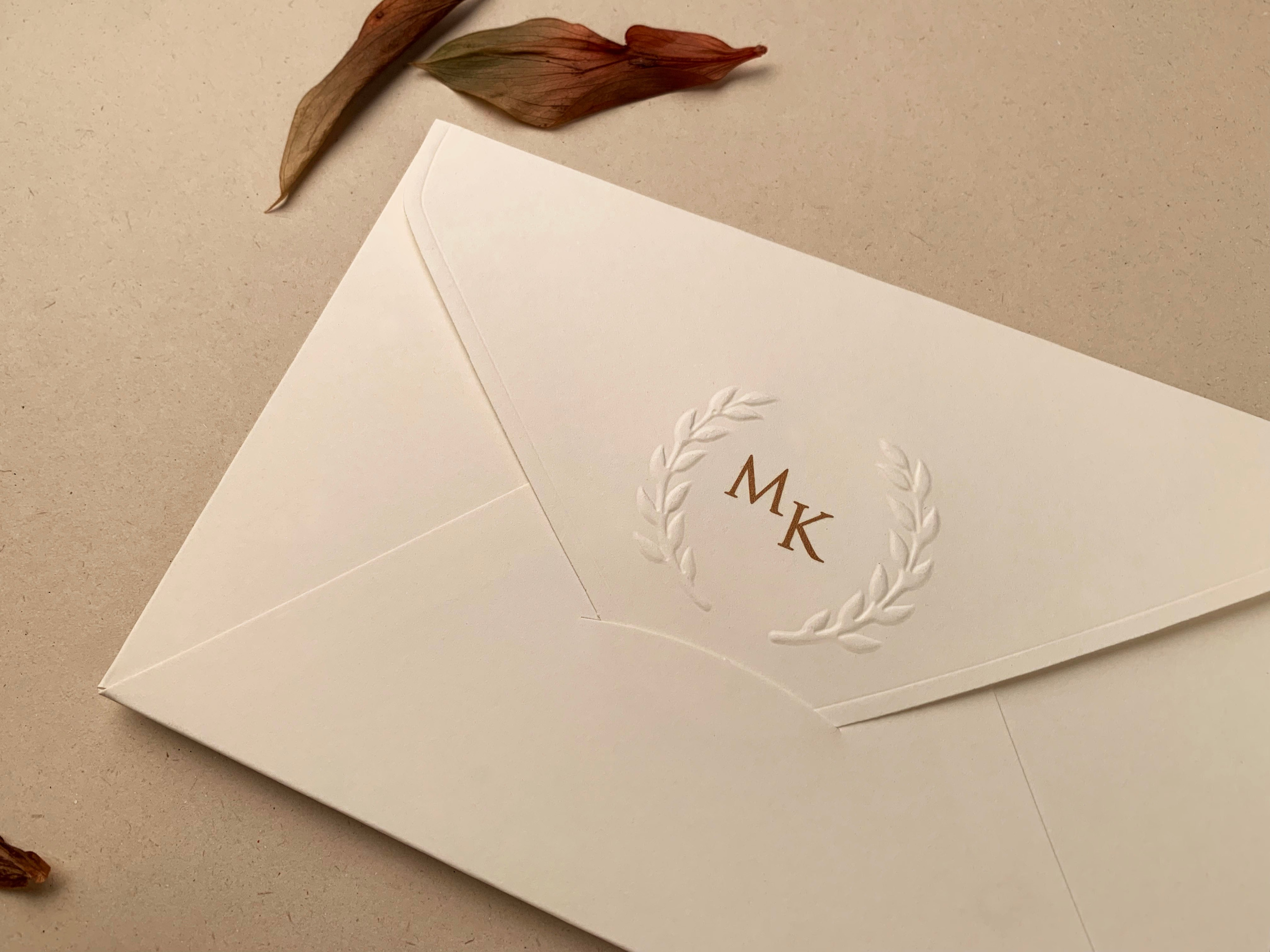 - invitații nuntă - modele invitații nuntă - invitații nuntă 2025 - invitații de nuntă elegante - invitații de nuntă personalizate - invitații nuntă online - invitații nuntă handmade - catalog invitații nuntă - invitații originale nuntă - invitații de nuntă moderne - invitații nuntă vintage - invitații nuntă rustice - invitații nuntă clasice - design invitații nuntă - invitații de nuntă cu tematică.- invitații nuntă florale - invitații nuntă boho - invitații nuntă aurii - invitații nuntă minimaliste - invitații nuntă cu sigiliu - invitații nuntă cu acuarelă - invitații nuntă cu fotografie - invitații nuntă cu inițiale - invitații nuntă elegante alb-negru - invitații nuntă cu hârtie texturată - invitații nuntă cu decupaj laser - invitații nuntă cu flori uscate. - print invitații nuntă - invitații nuntă personalizate cu numele mirilor - invitații nuntă cu plic inclus - invitații nuntă cu cartolină dublă - invitații nuntă calitate premium - invitații nuntă ieftine - invitații nuntă rapide.- invitații nuntă România - invitații nuntă București / Botoșani . Iași suceava- invitații nuntă cu livrare în țară - invitații nuntă online România.- „Invitație de nuntă elegantă cu design floral și plic crem” - „Model de invitație de nuntă vintage cu sigiliu de ceară” - „Set complet invitații de nuntă personalizate cu inițialele mirilor” - „Invitație de nuntă modernă cu design minimalist și text negru pe fundal alb” - „Invitație de nuntă rustică pe hârtie kraft cu șnur de iută” - „Invitație de nuntă cu decupaj laser și detalii aurii” - „Invitație de nuntă în stil boho cu imprimeu floral colorat” - „Invitație romantică de nuntă cu flori uscate și panglică din satin” - „Invitație de nuntă clasică cu monogramă și font caligrafic” - „Invitație de nuntă în stil glamour cu folie aurie și text embosat”- „Model de invitație de nuntă 2025 cu design elegant și font modern” - „Cele mai noi invitații de nuntă 2025 – stil floral, sofisticat”