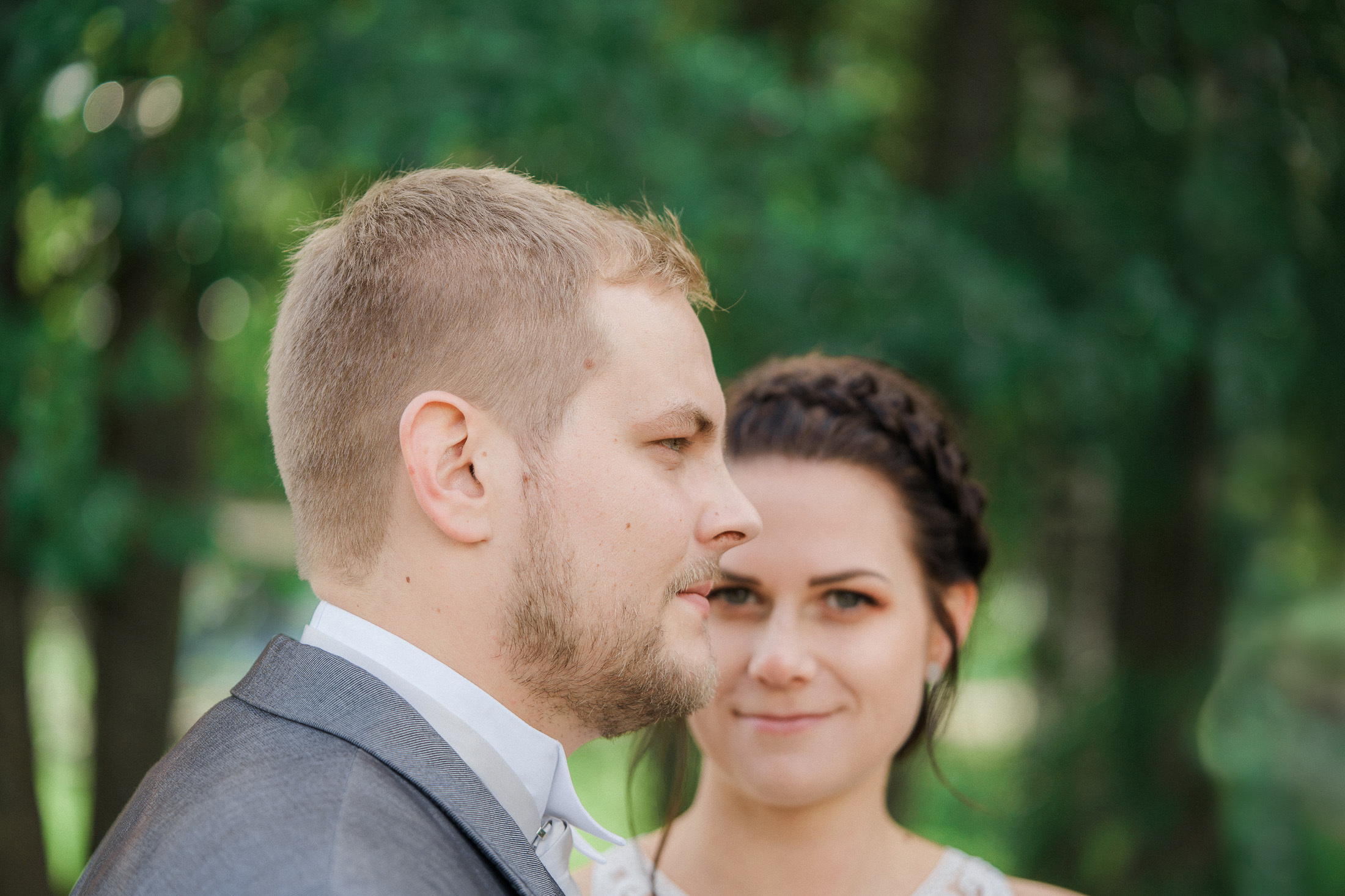 Hääkivaaja Helsingissä, vihkikuvaus Puotilan kappeli