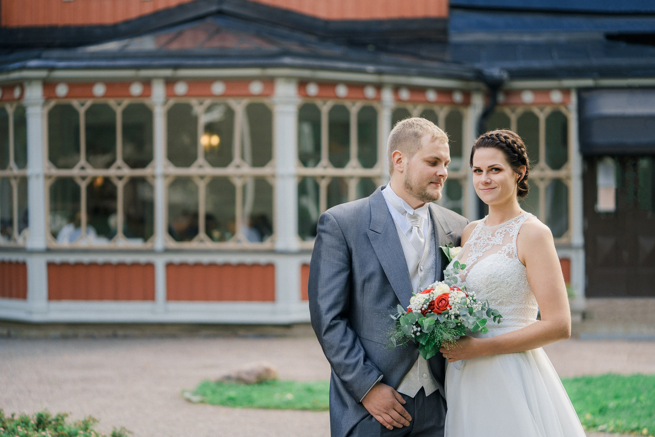 Hääkivaaja Helsingissä, vihkikuvaus Puotilan kappeli