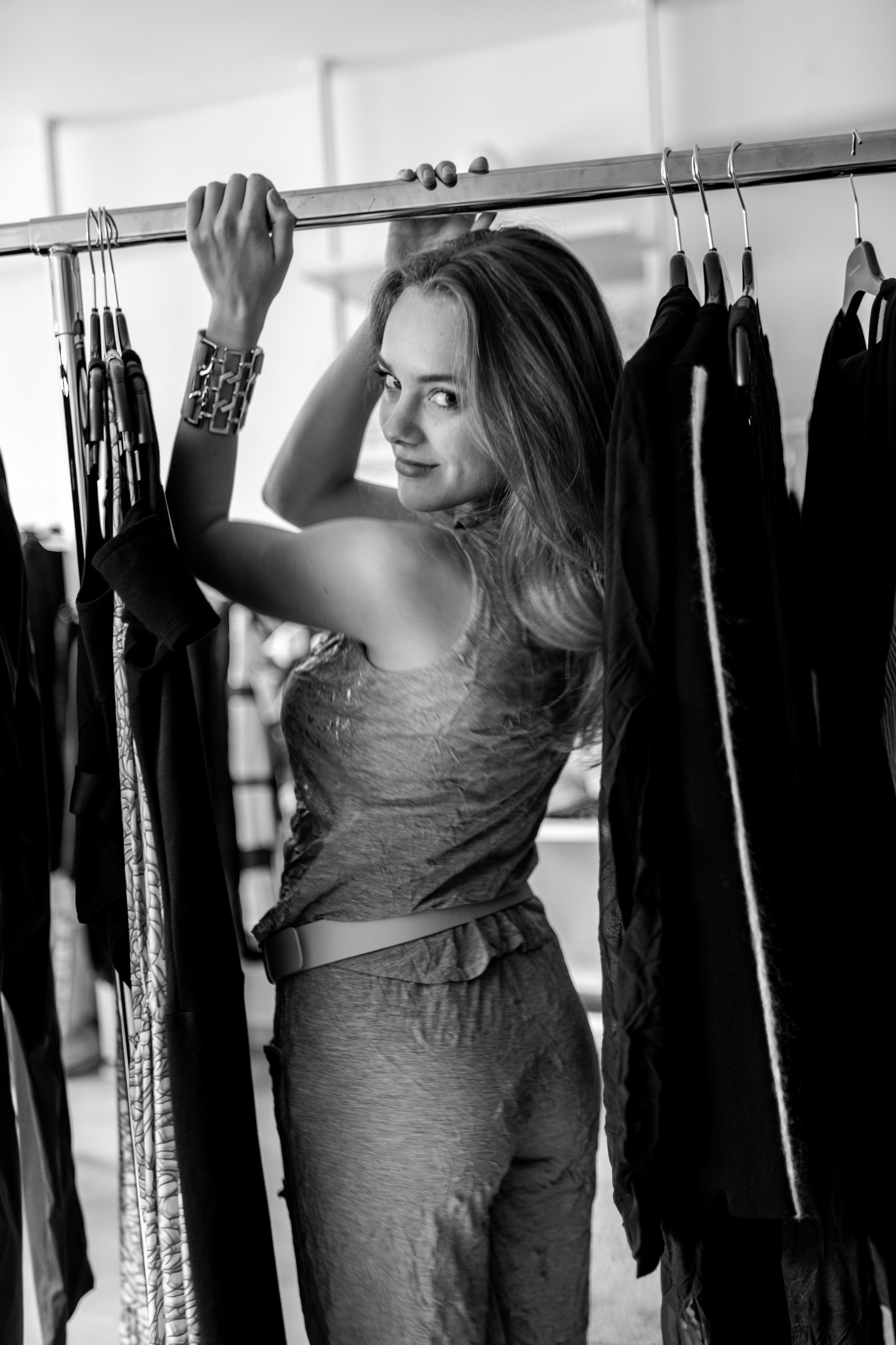 LOLA & OBLIQUE. Portrait photographer in Germany and all over Europe Mischa Blank