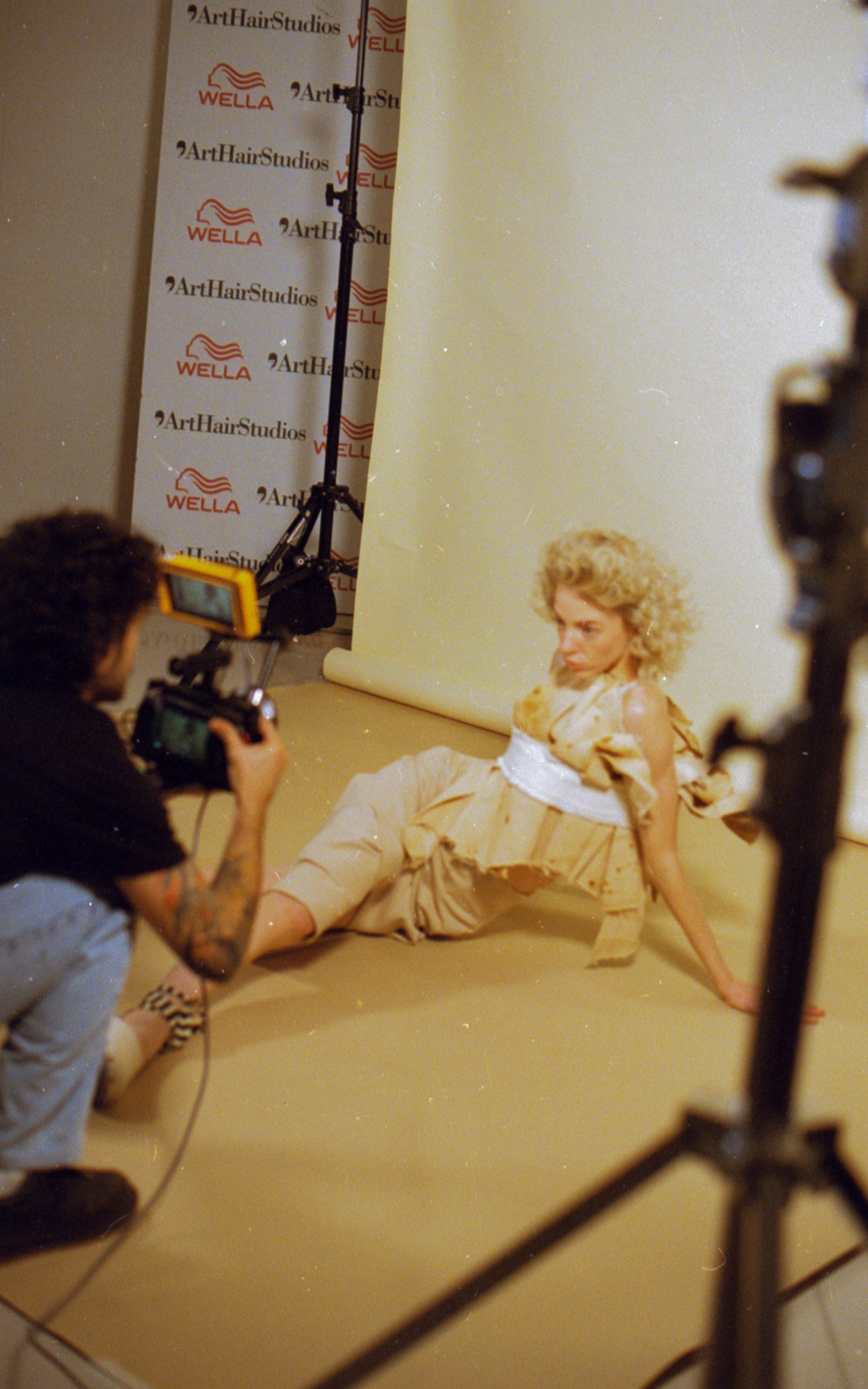 SS 2023 visual video campaign for art hair studios wella italia. Aura Studio / co-design space