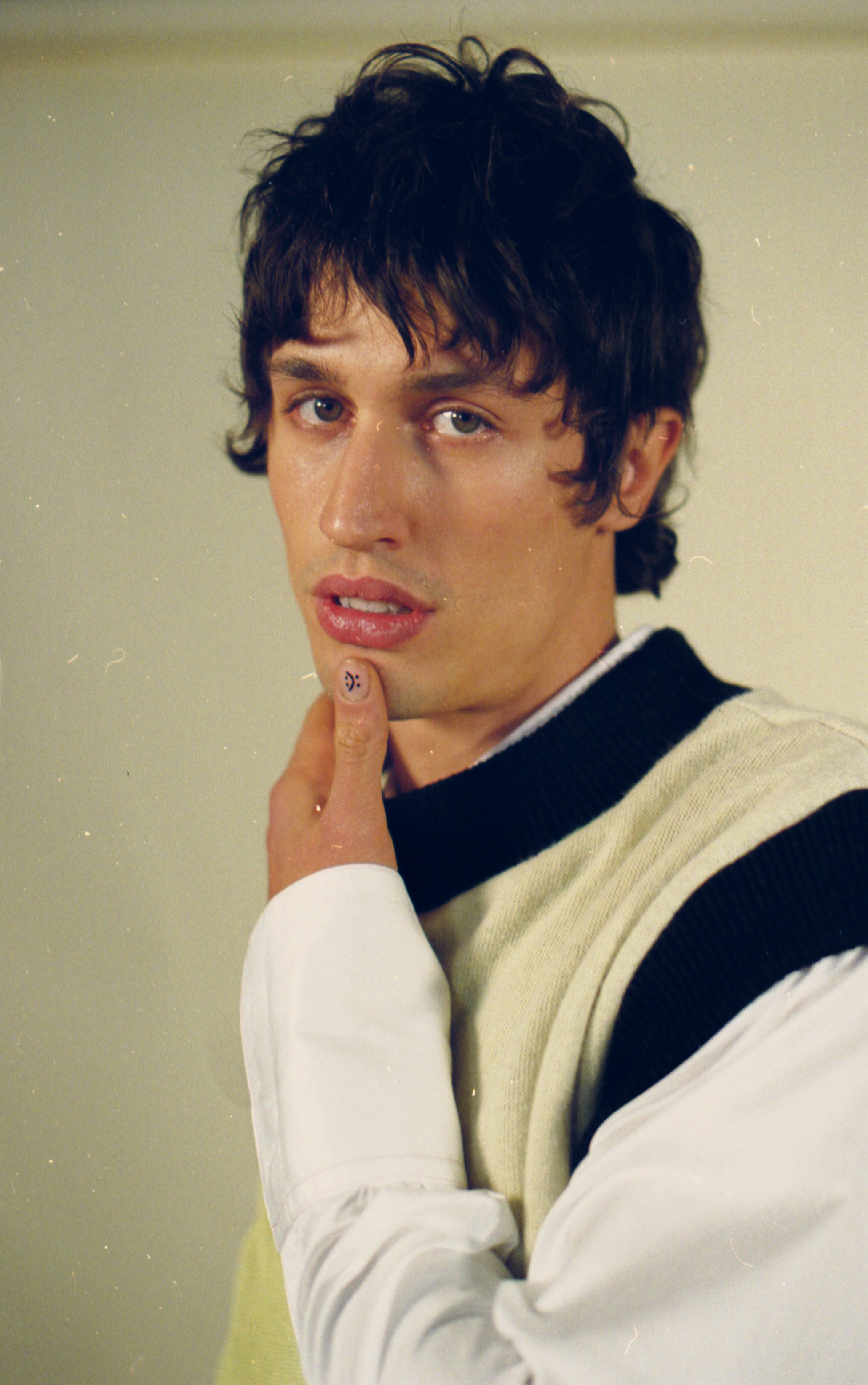 SS 2023 visual video campaign for art hair studios wella italia. Aura Studio / co-design space