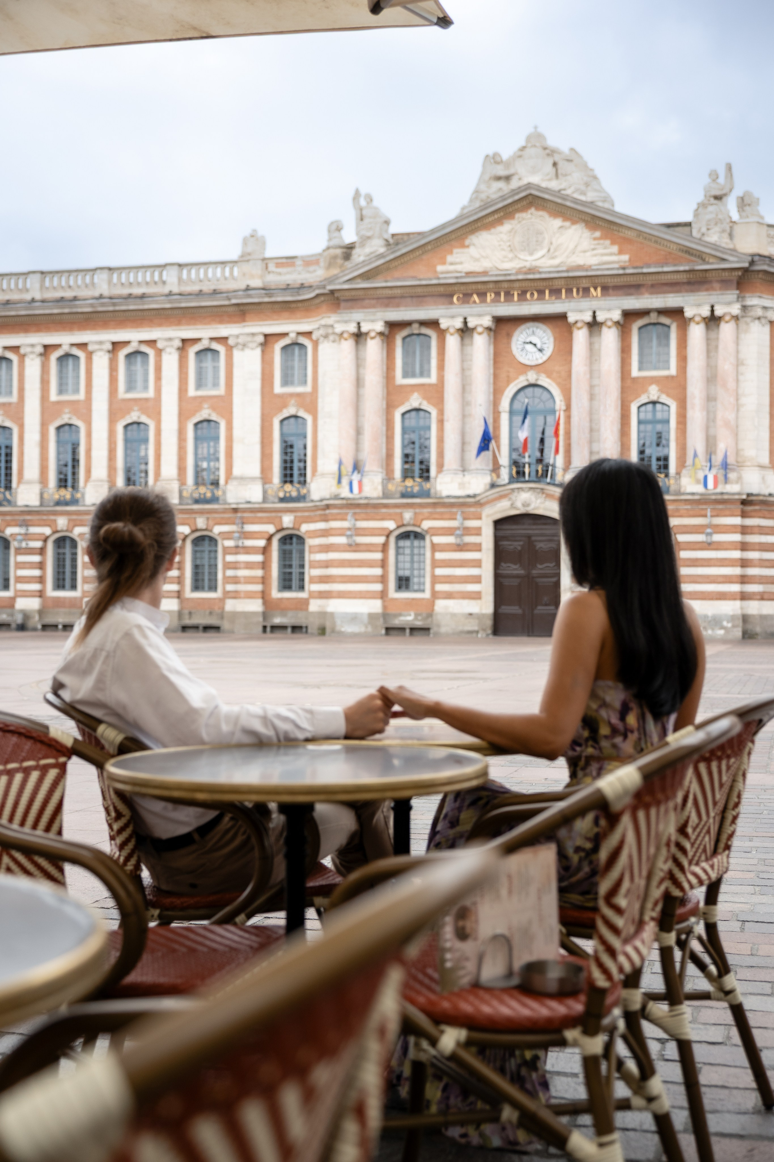Séance photo de fiançailles à Toulouse. Eugénie Smirnova — Photographe à Toulouse et dans le Sud-Ouest