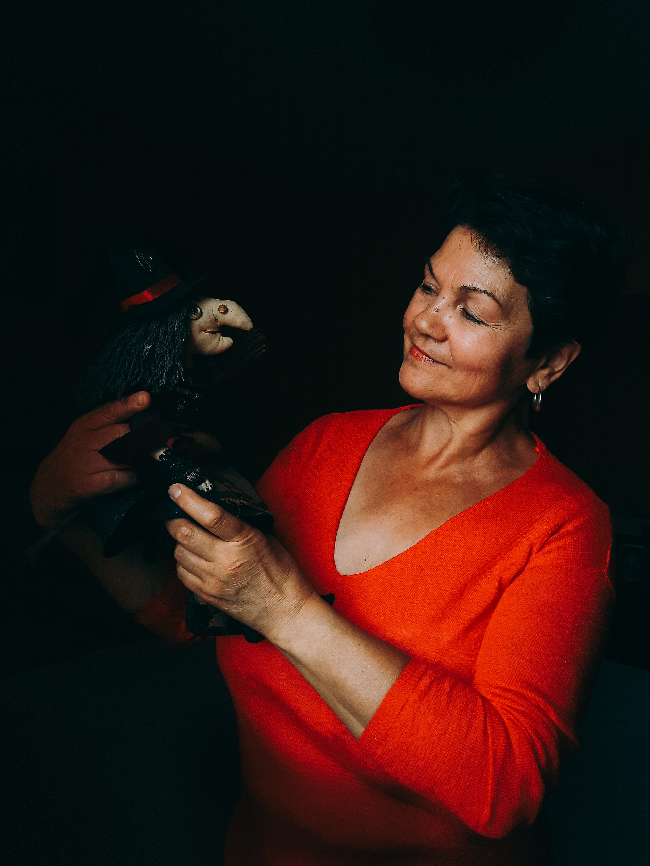 Albina — Seville, Spain — Online Photo Shoot. Creative Family, Brand, Boudoir and Wedding Photographer in Solihull & Birmingham Irina Zoteeva