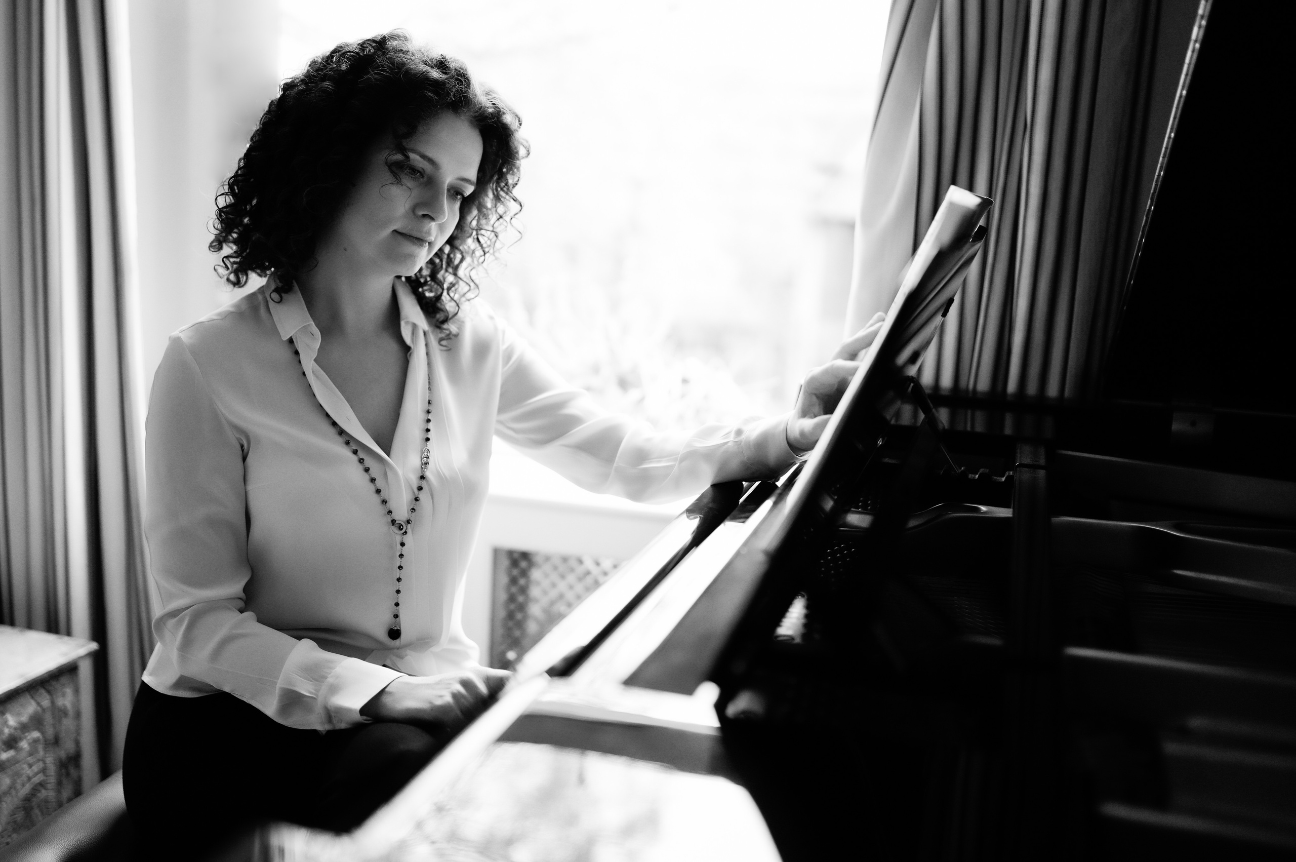 Svetlana. Creative Family, Brand, Boudoir and Wedding Photographer in Solihull & Birmingham Irina Zoteeva