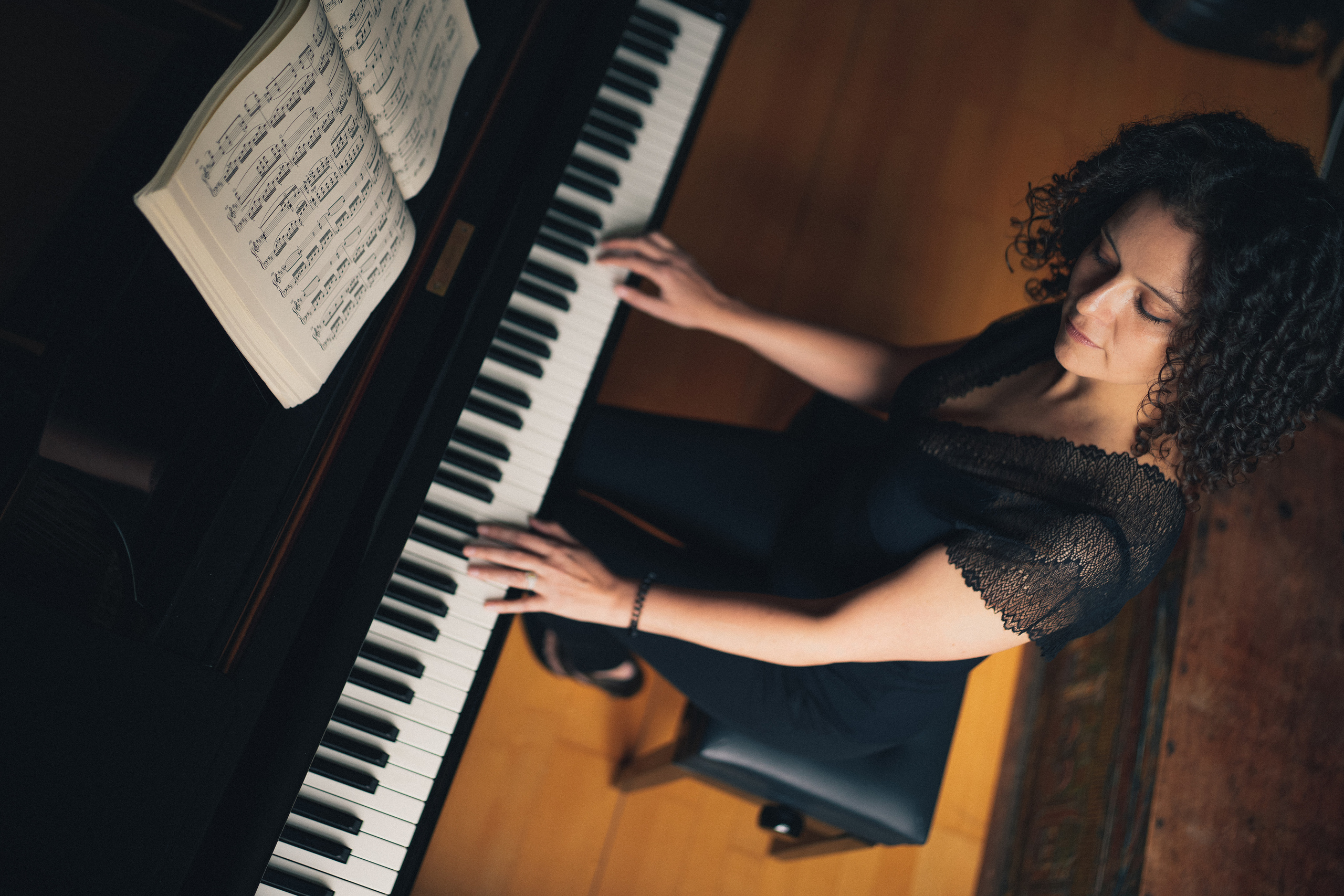 Svetlana. Creative Family, Brand, Boudoir and Wedding Photographer in Solihull & Birmingham Irina Zoteeva