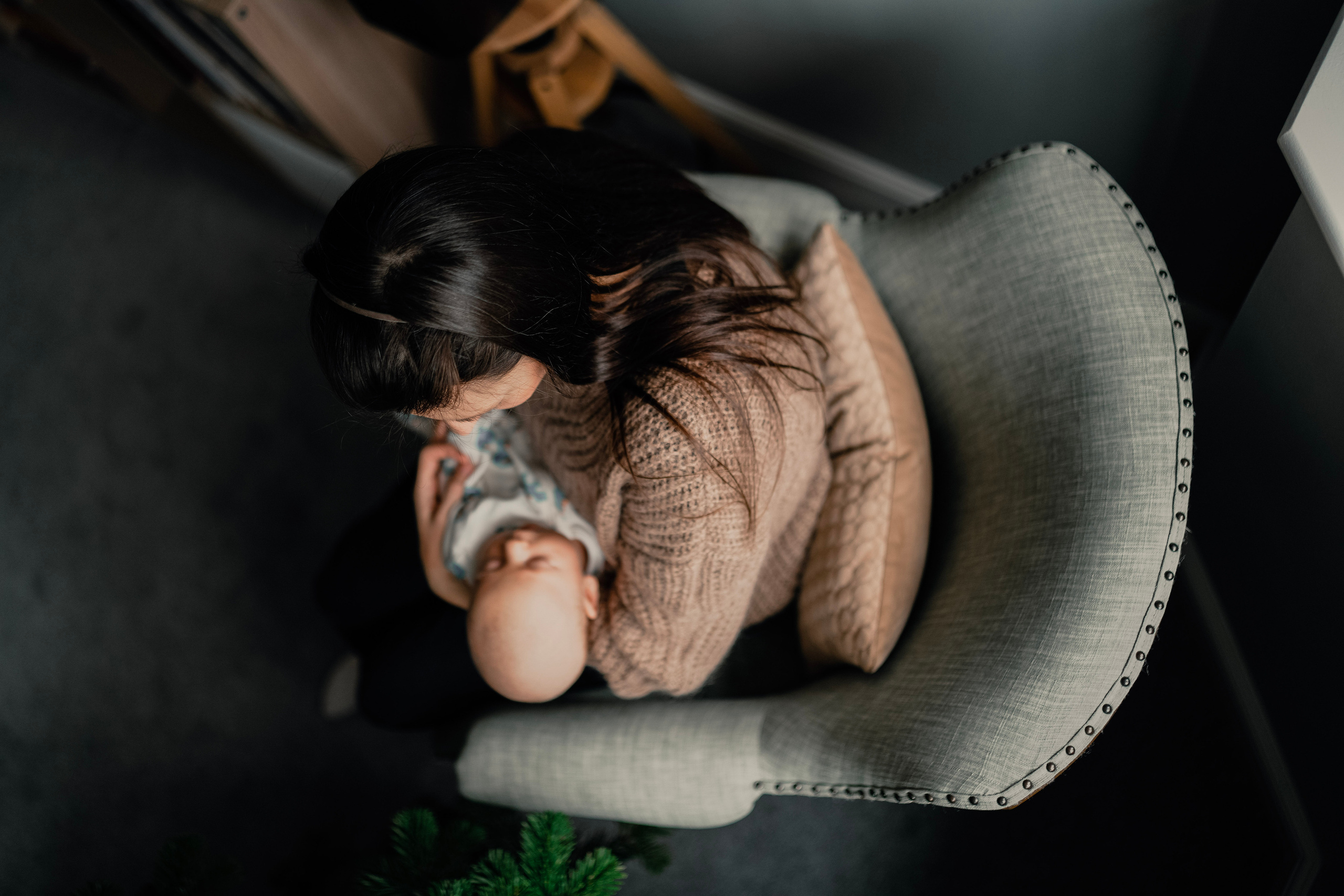 Newborn photo shoot in Tamworth. Creative Family, Brand, Boudoir and Wedding Photographer in Solihull & Birmingham Irina Zoteeva