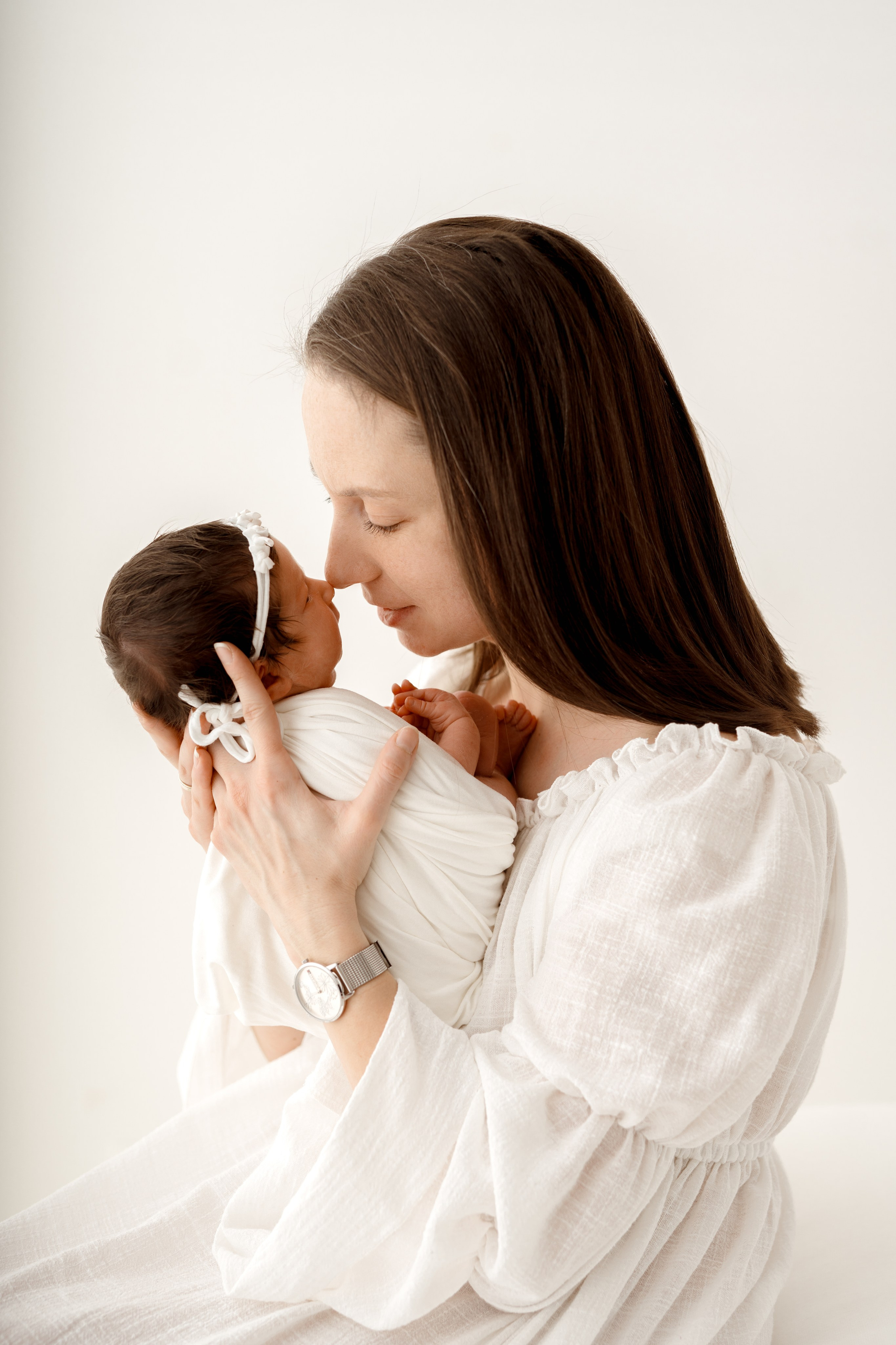 Sesja noworodkowa. Fotograf Łódź - sesja ciążowa, noworodkowa, dziecięca. Studio w Łodzi