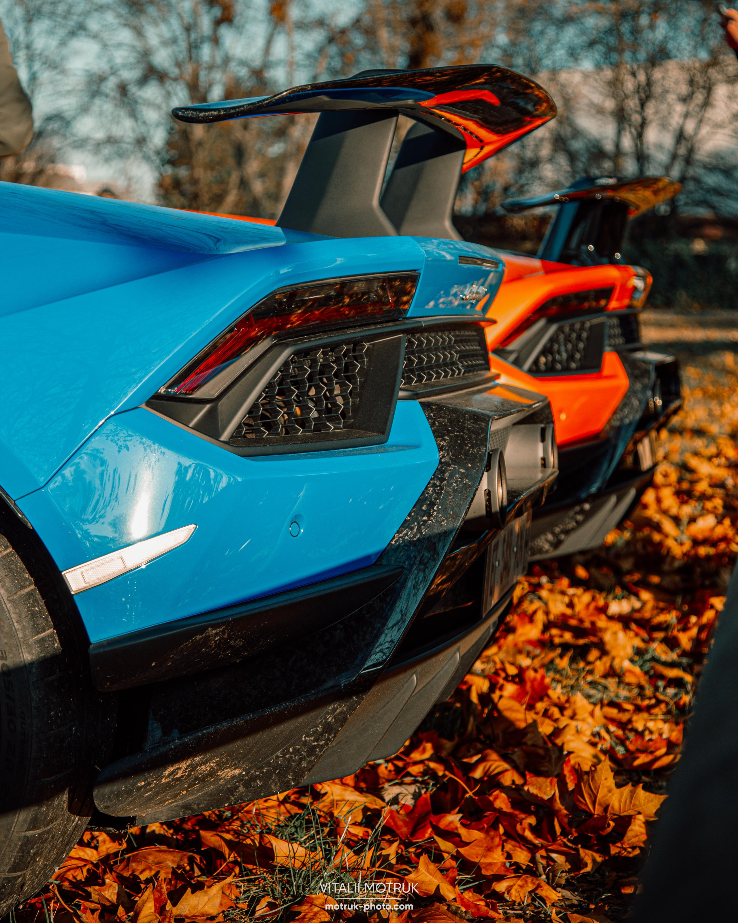 Rassemblement a Chatou. Photographe de voitures à Paris — Vitalii Motruk
