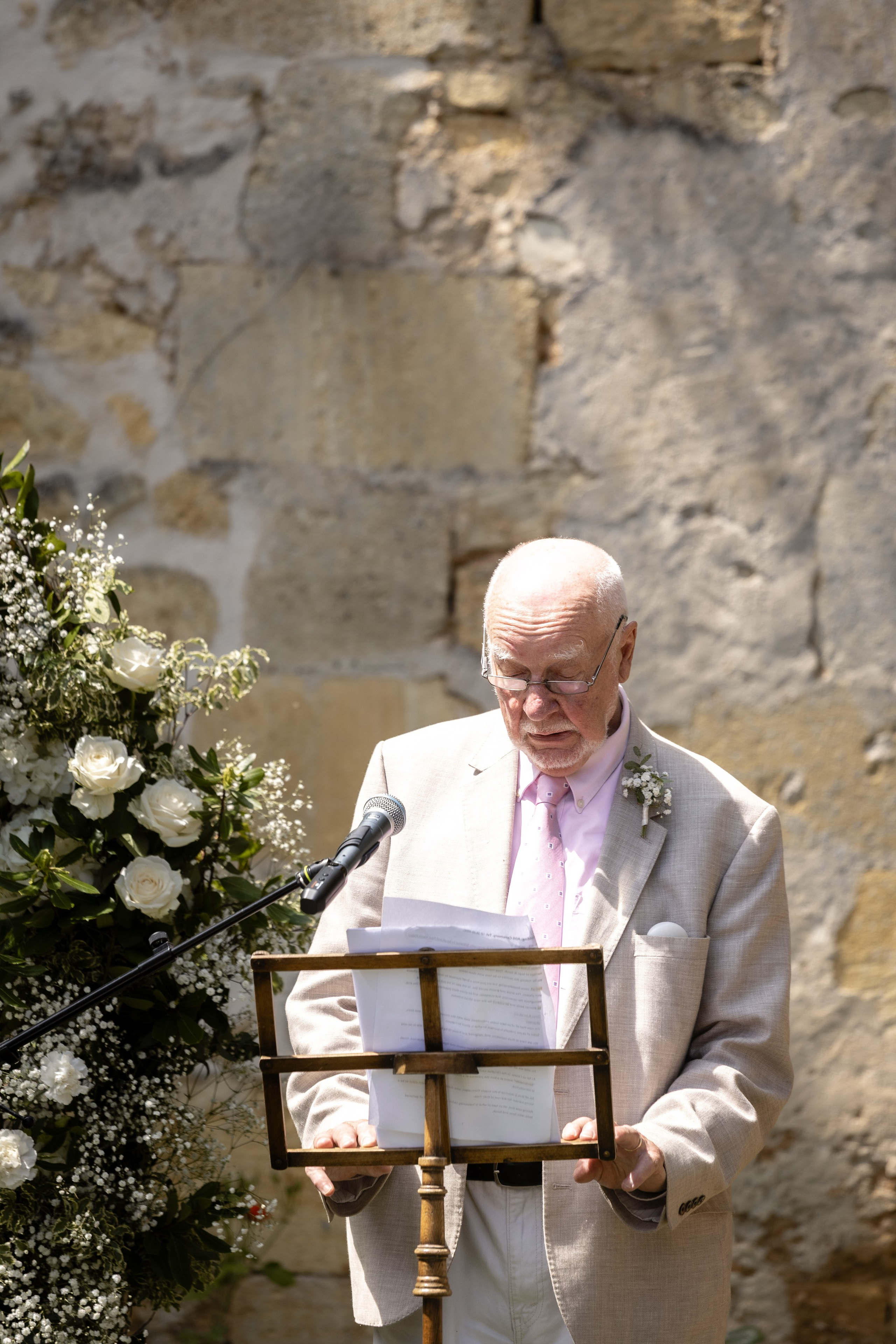 Sarah & Sean — a fairytale wedding at Château Sentout. Eugenie Smirnova — wedding, corporate and lifestyle photographer in Toulouse and Southwest France