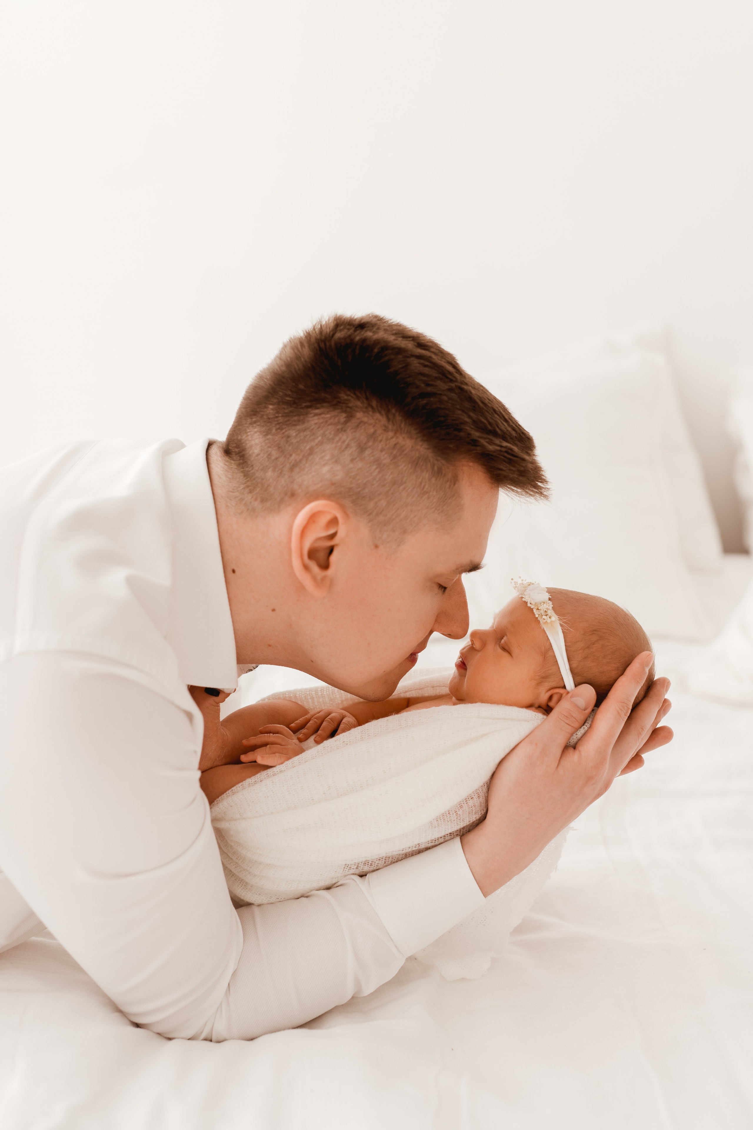 Pierwsza sesja Amelki. Fotograf Łódź - sesja ciążowa, noworodkowa, dziecięca. Studio w Łodzi