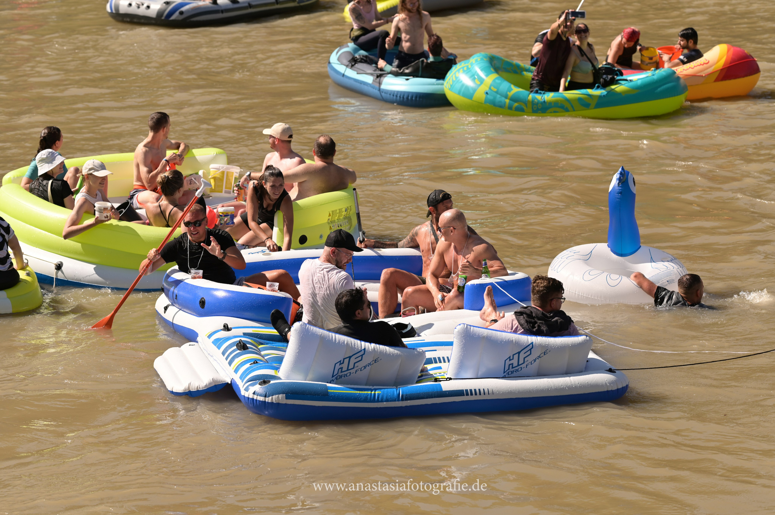 Nabada Ulm 2025. Newbornfotograf Kinderfotograf Ulm Familienfotograf Anastasia Neu-Ulm