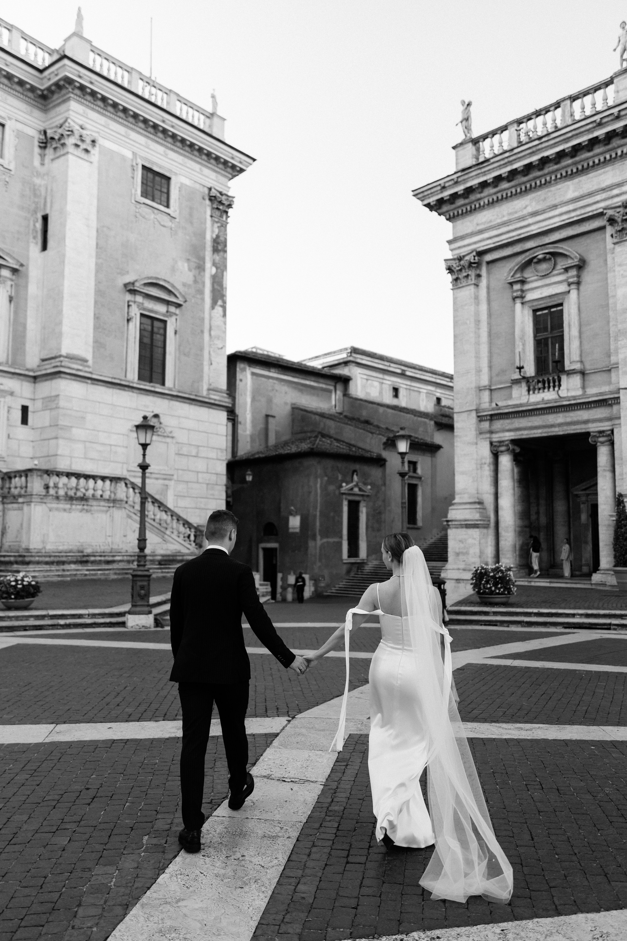 Wedding photographer Italy Rome, Tuscany, Lake Como, Sicily, Puglia. Wedding Photographer Rome Tuscany Como Sicily Puglia Amalfy Italy- Oksana Savenchuk