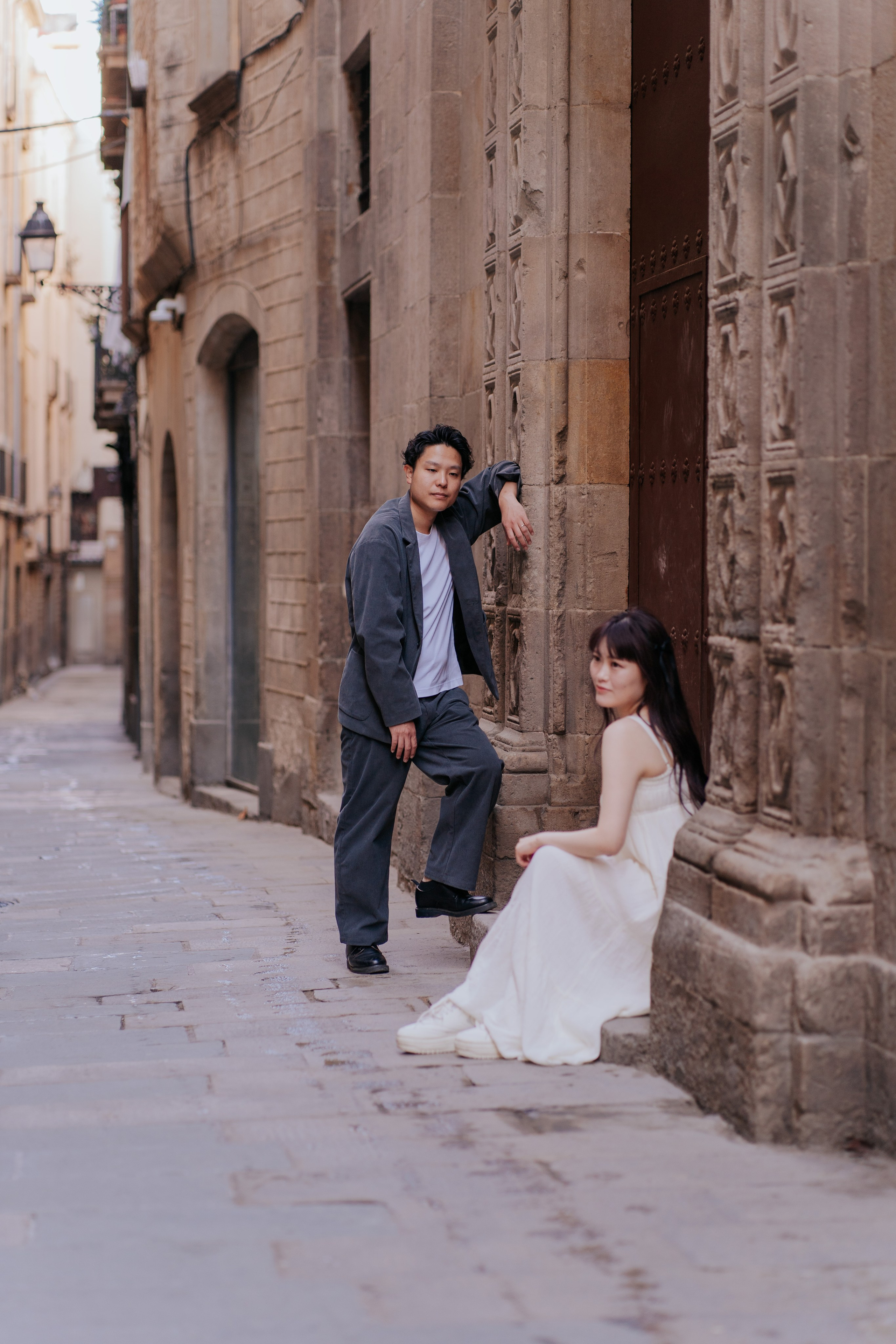 Summer in Barcelona: What You Need to Know Before Visiting During the Hot Season. DiaFoto — Wow Photographer in Barcelona | Premium Barcelona Photoshoot Experience