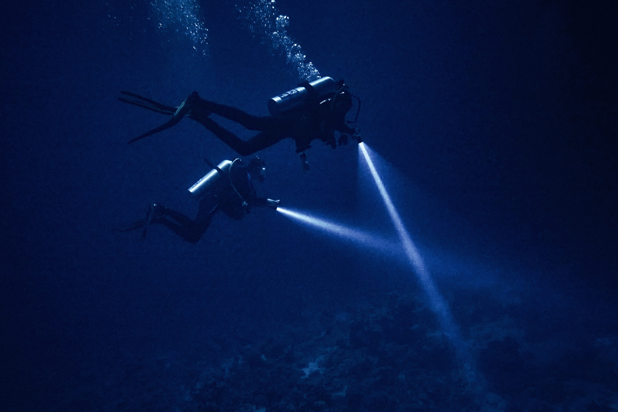 Podwodny fotograf - Andriej Szypilow - underwater photography. Tajemnica - wielka, głęboka i wszechobecna - to jest ta jakość, której przede wszystkim szukam w fotografii podwodnej...