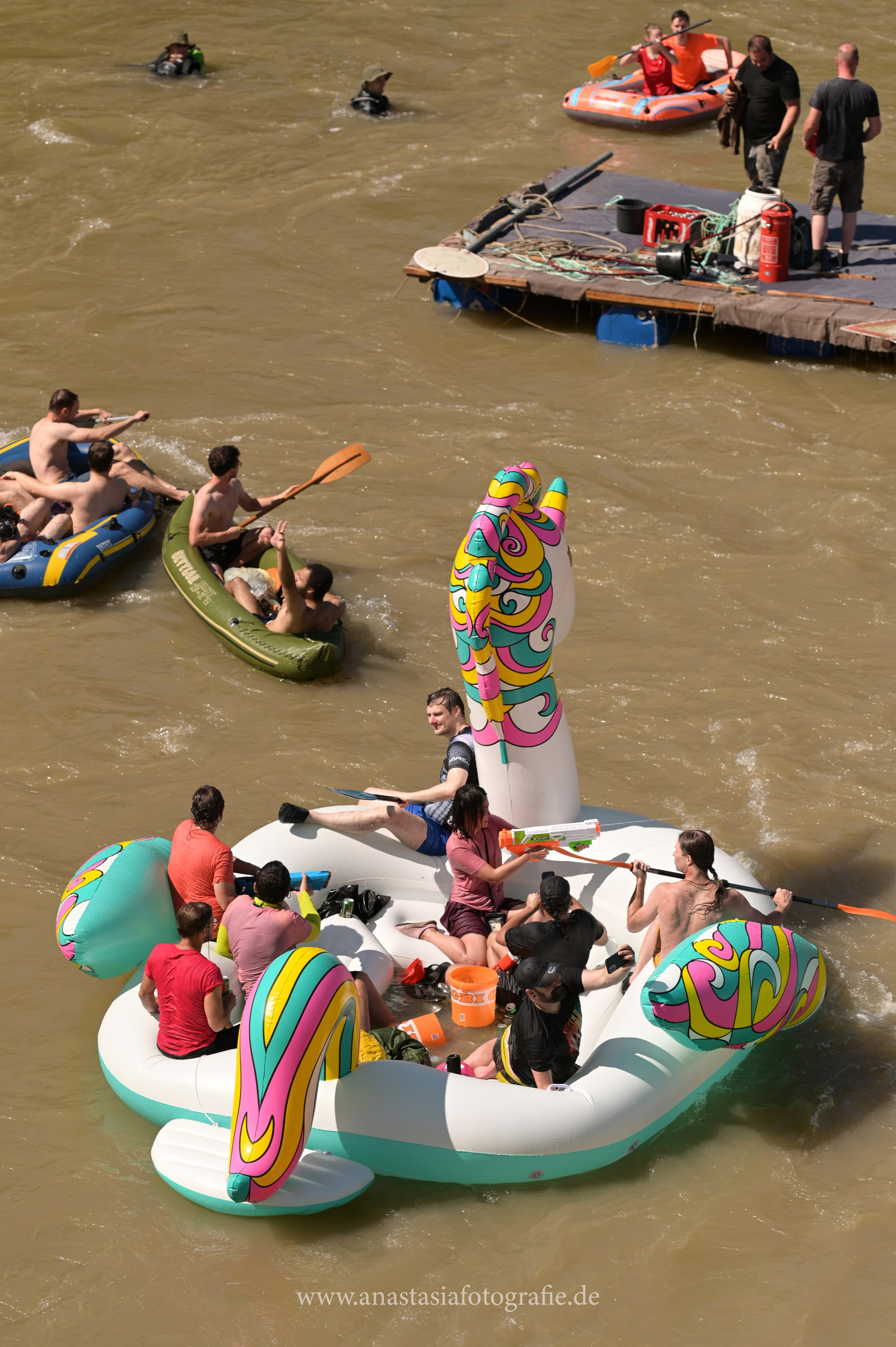 Nabada Ulm 2025. Newbornfotograf Kinderfotograf Ulm Familienfotograf Anastasia Neu-Ulm