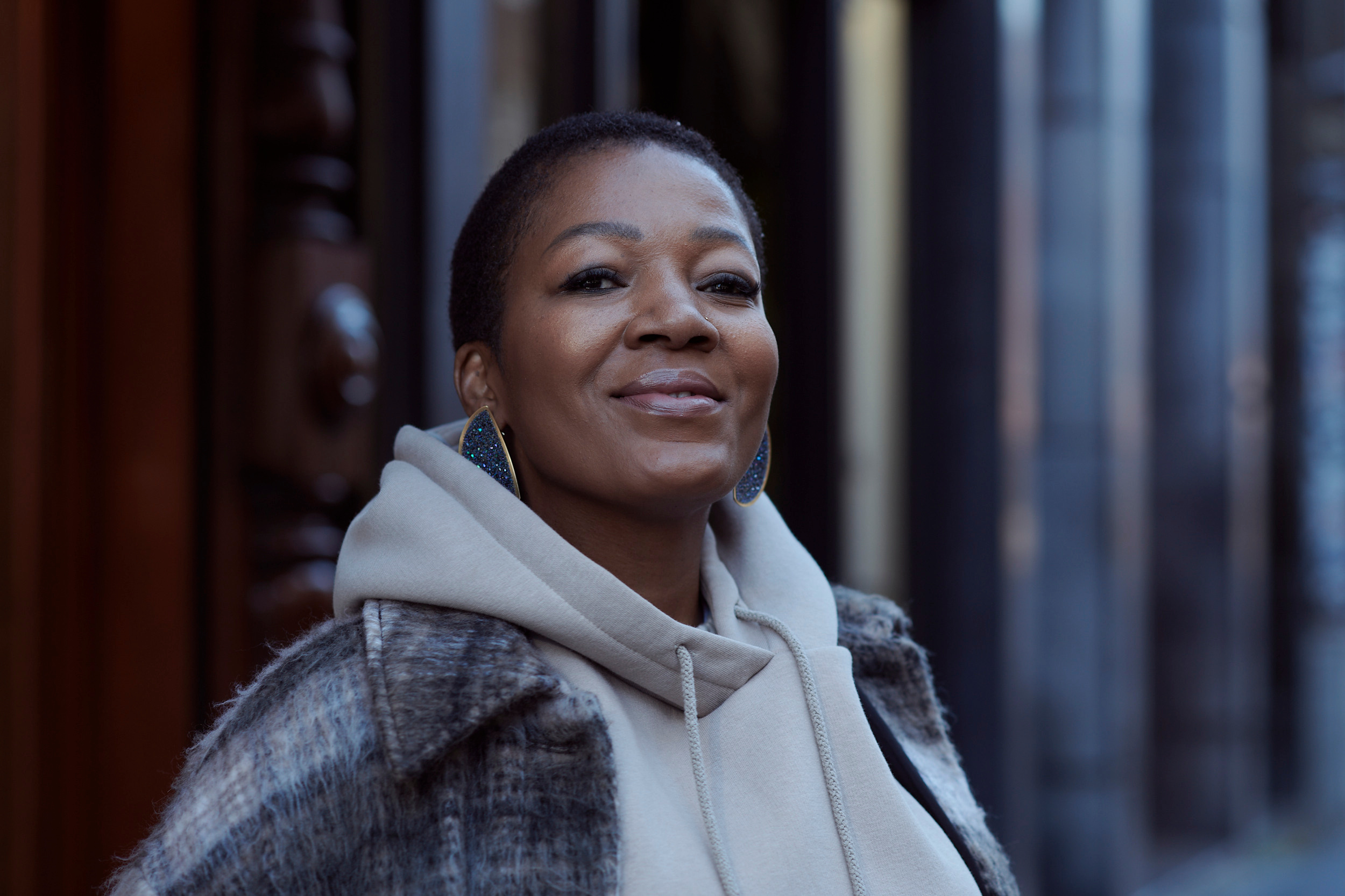 Mokgadi Seabi for Netflix. Portret, trouw en familie fotograaf in Amsterdam en Almere