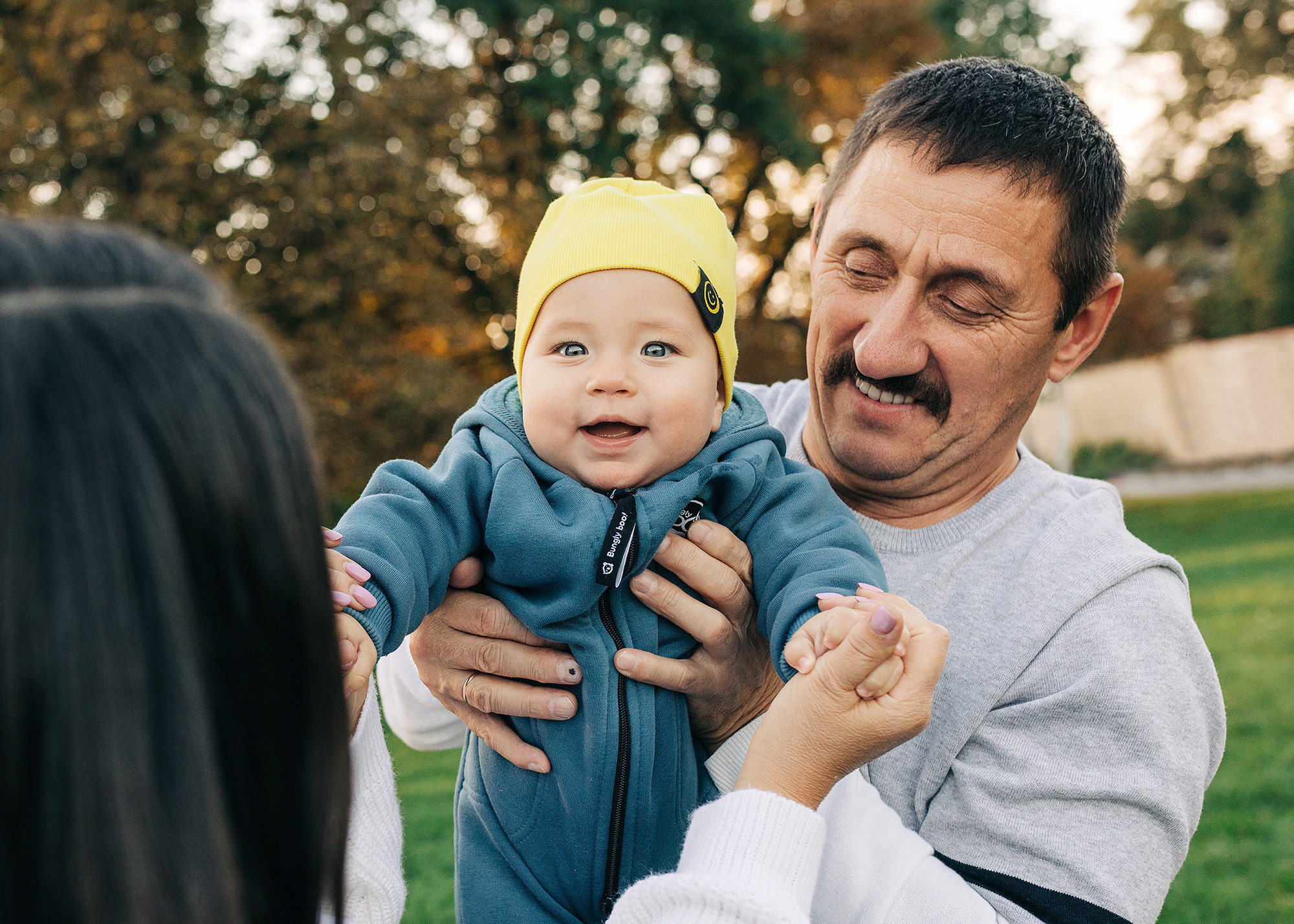 Семейная фотосессия в Праге. Вышеград. Семейный и свадебный фотограф в Праге Наталья Федори