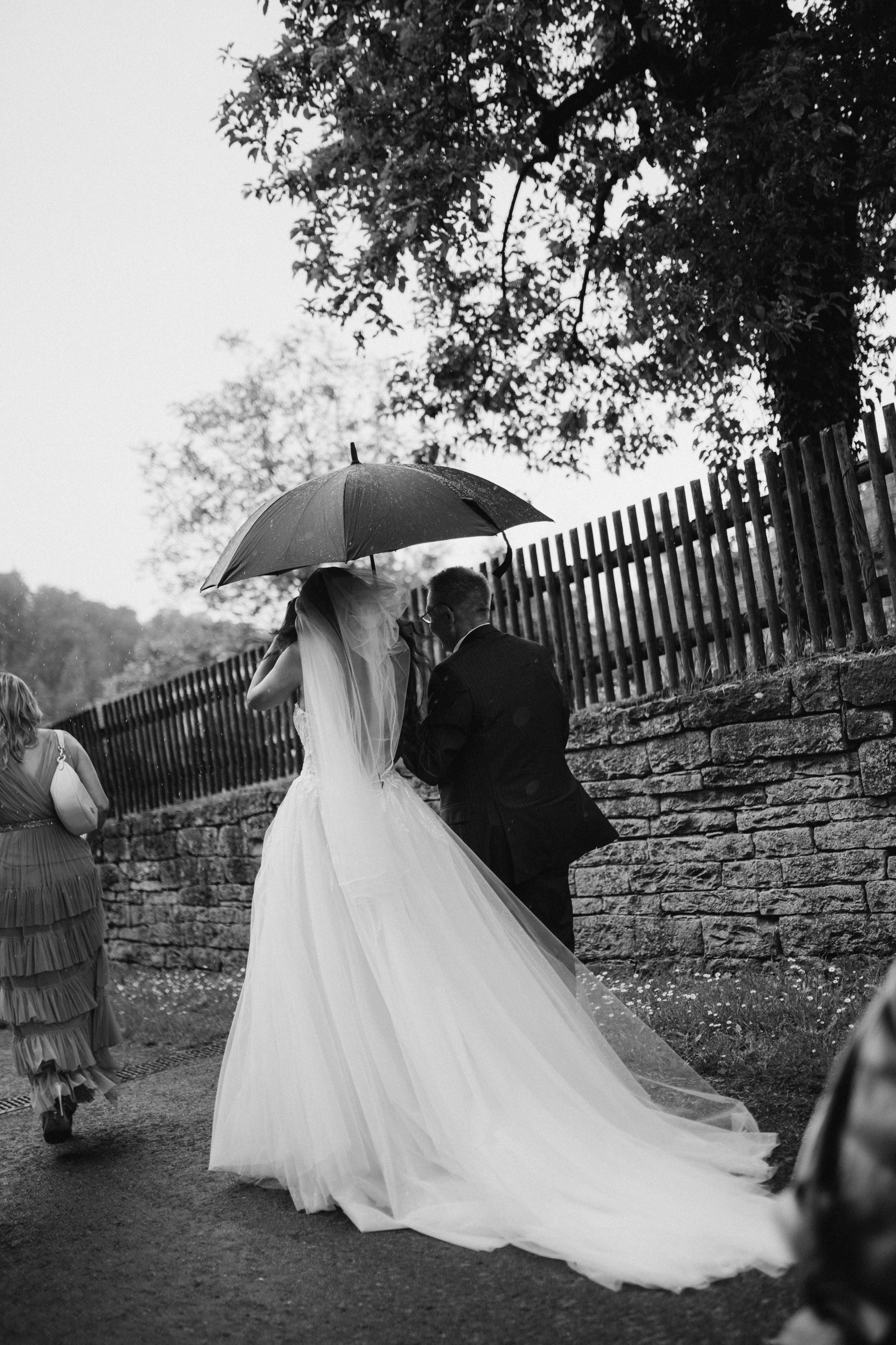Hochzeit Kloster Bronnbach. Anna Saribekyan – Beste Hochzeitsfotografin in Würzburg, Top 10 in Deutschland