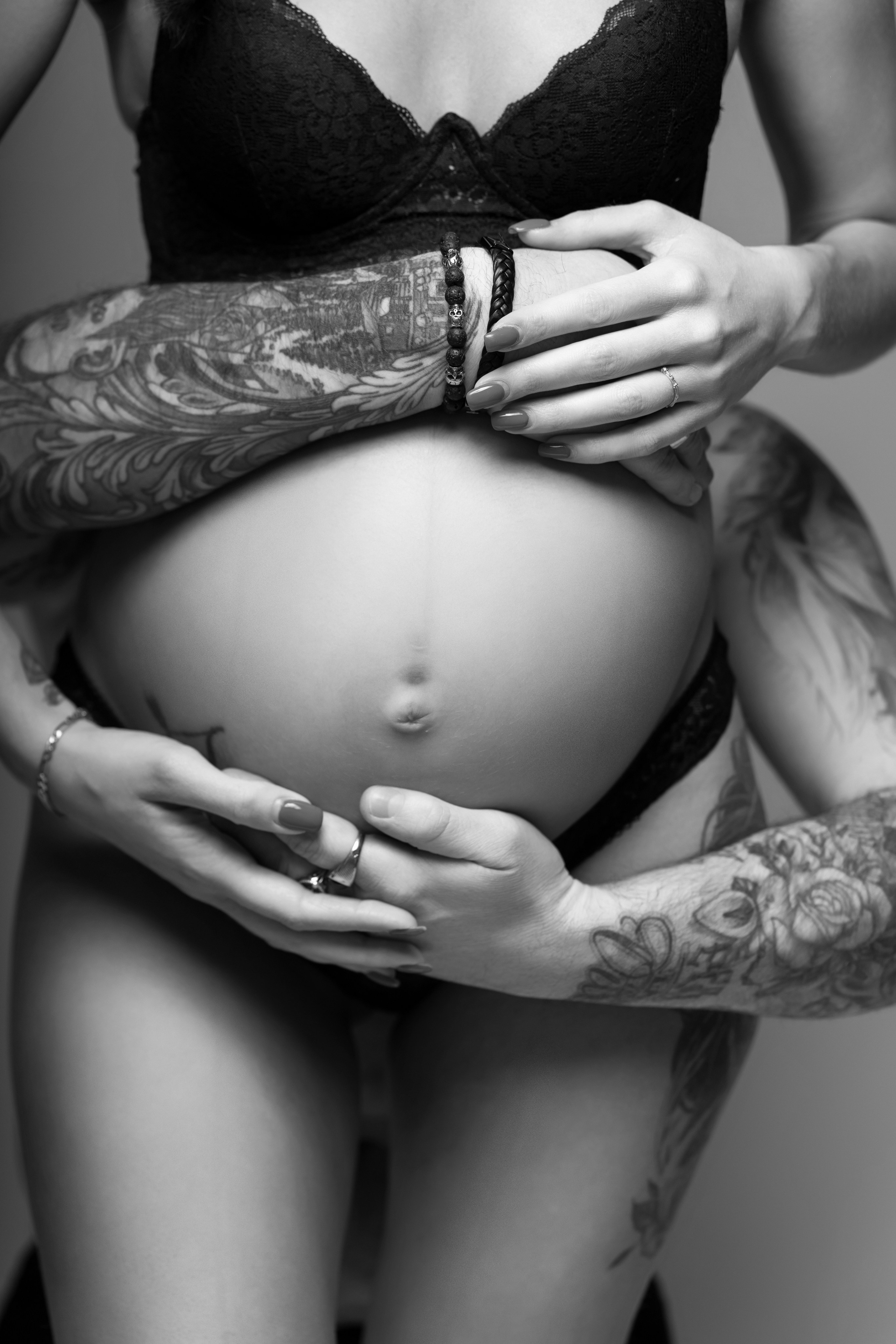 Photographe grossesse Paris, Pregnancy photographer Paris. Photographer in Paris