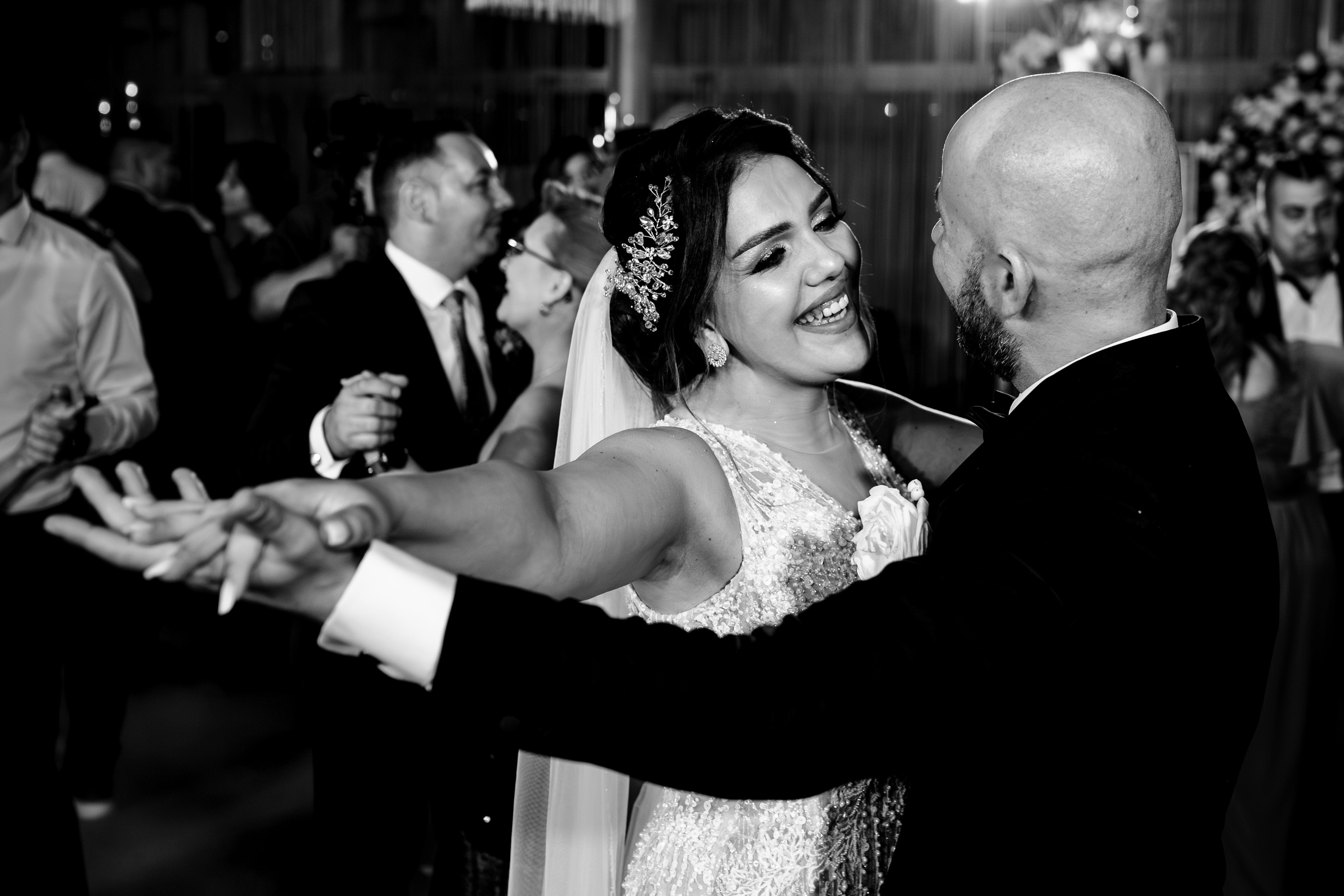 Crina & Cătălin. Acasă