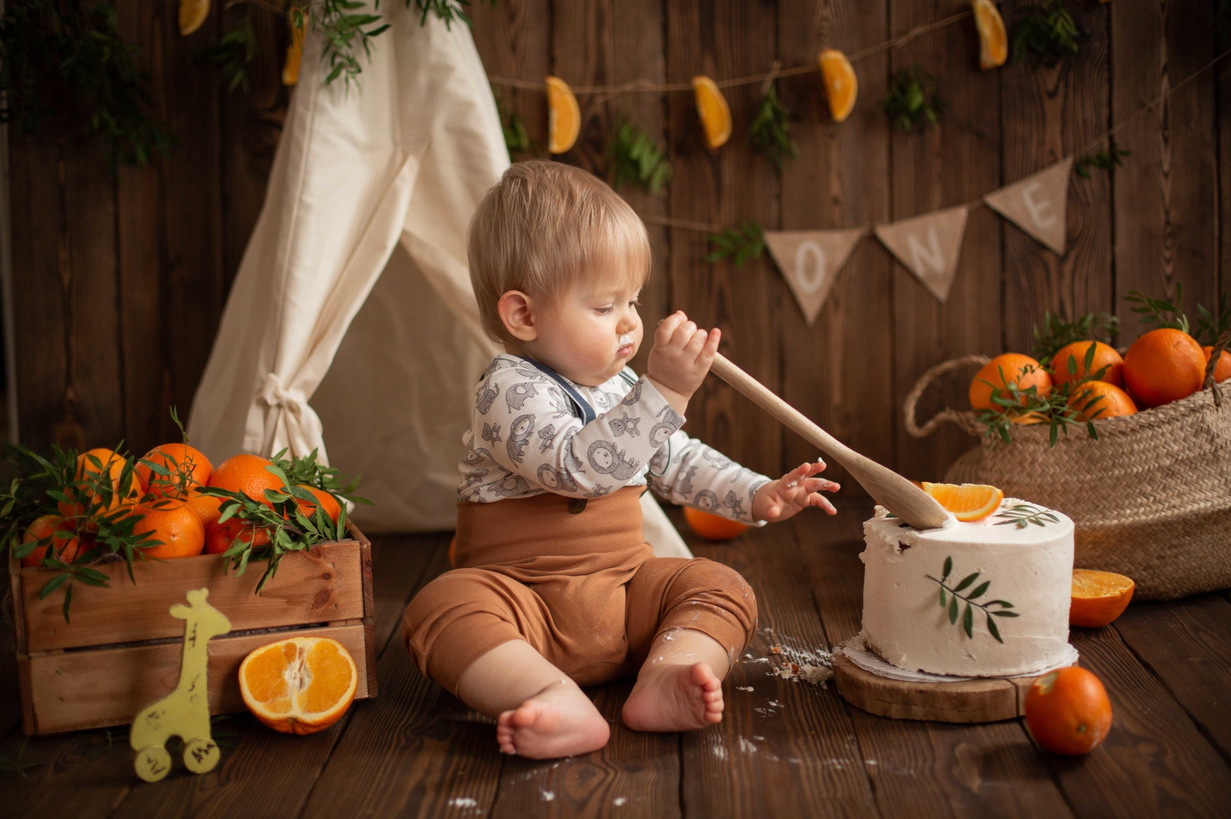 Baby Photographer in Essex | First Year Milestone Portraits by Irene Chaikeen. Irene Chaikeen | Maternity and newborn photoshoot in Essex/London