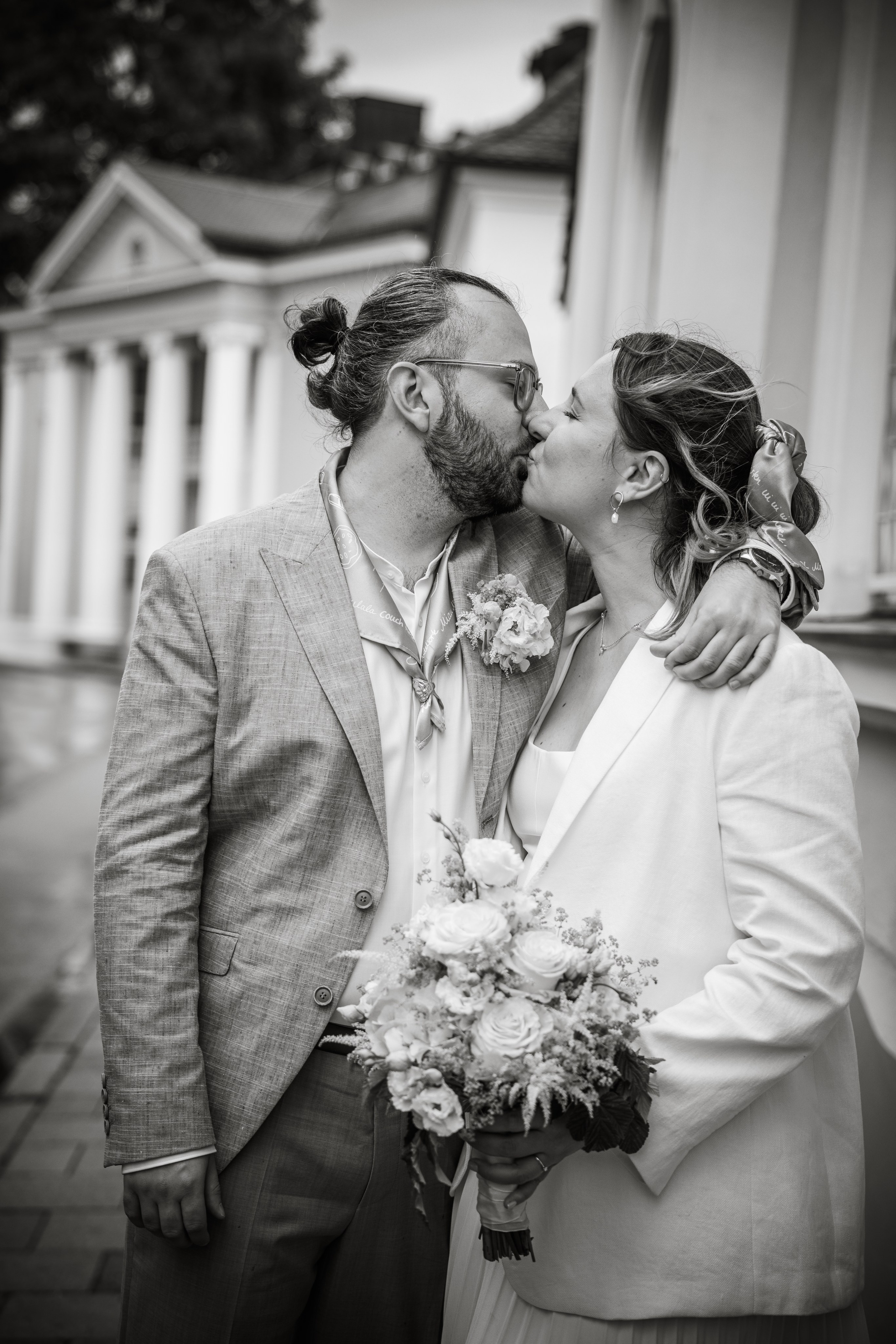 Corinna und Daniel: romantische Hochzeit in der Mandlstrasse/Sommer 2025. Hochzeitsfotograf München Taufe Familienfotograf Tanja Mauke