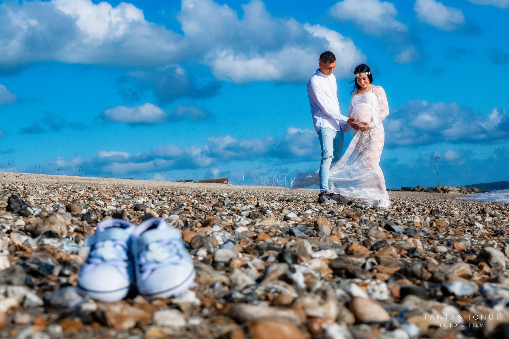 Sedinta foto maternitate — emotie si feminitate inainte de nastere. TANTAN IONUT FOTO & FILM