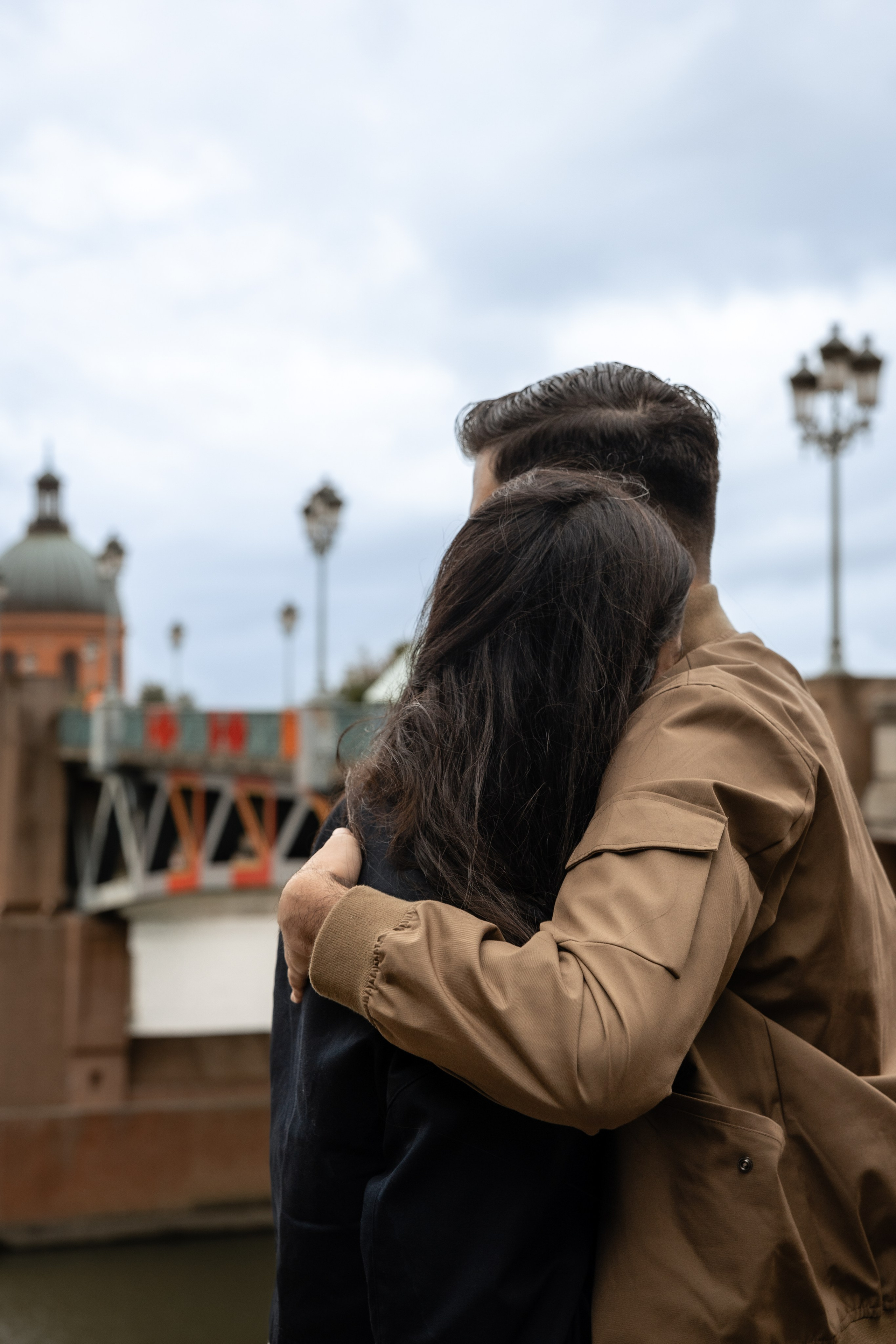 Surprise Proposal in Toulouse: A Love Story from Seattle to the Heart of France. Eugénie Smirnova — Photographe à Toulouse et dans le Sud-Ouest