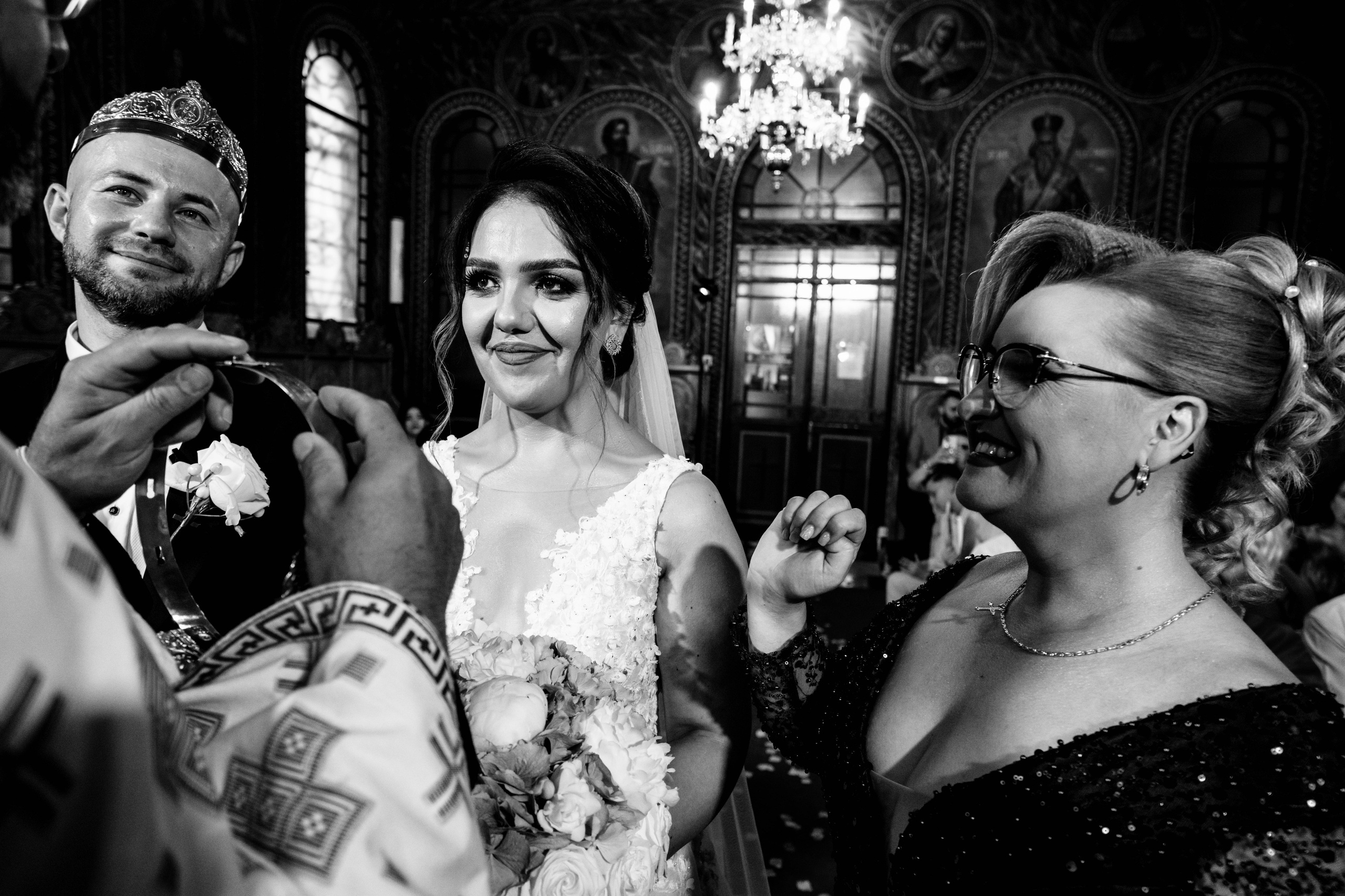 Crina & Cătălin. Acasă